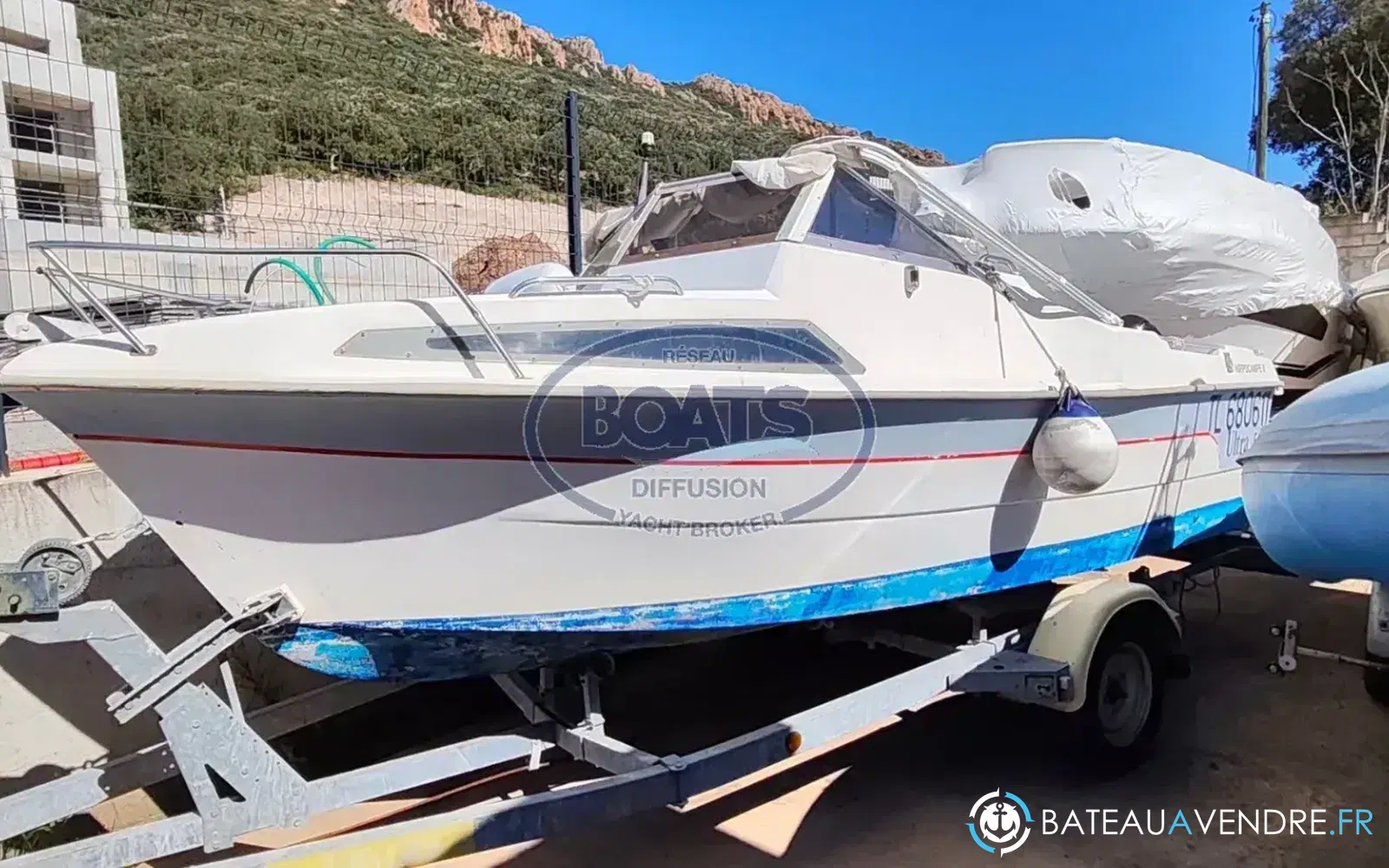 slider 8 Ultramar Ultra 515