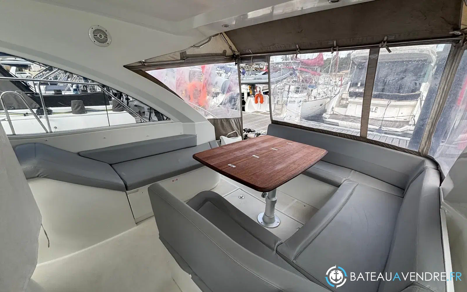 slider 4 Beneteau Gran Turismo 38