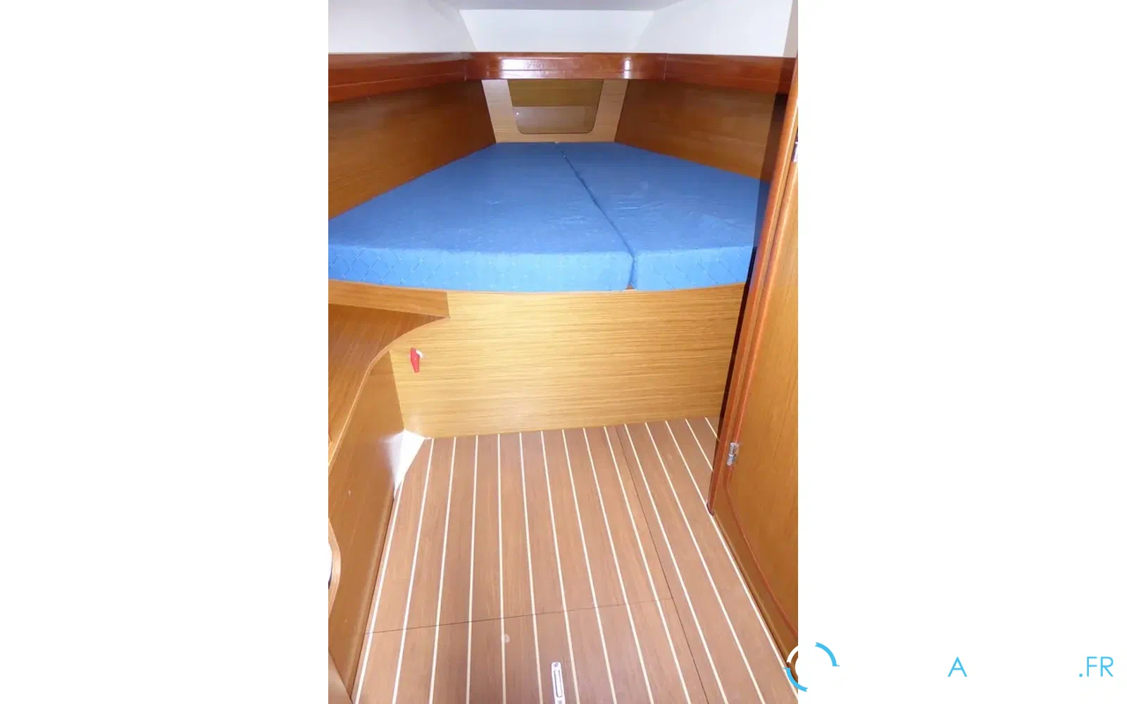 slider 19 Jeanneau Sun Odyssey 42 DS