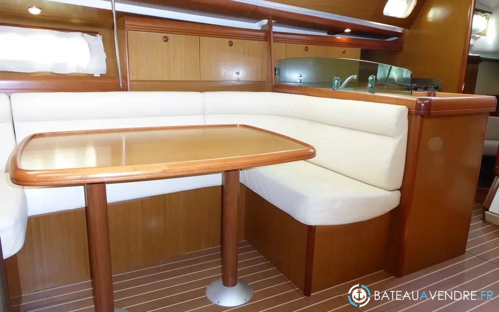 slider 20 Jeanneau Sun Odyssey 42 DS