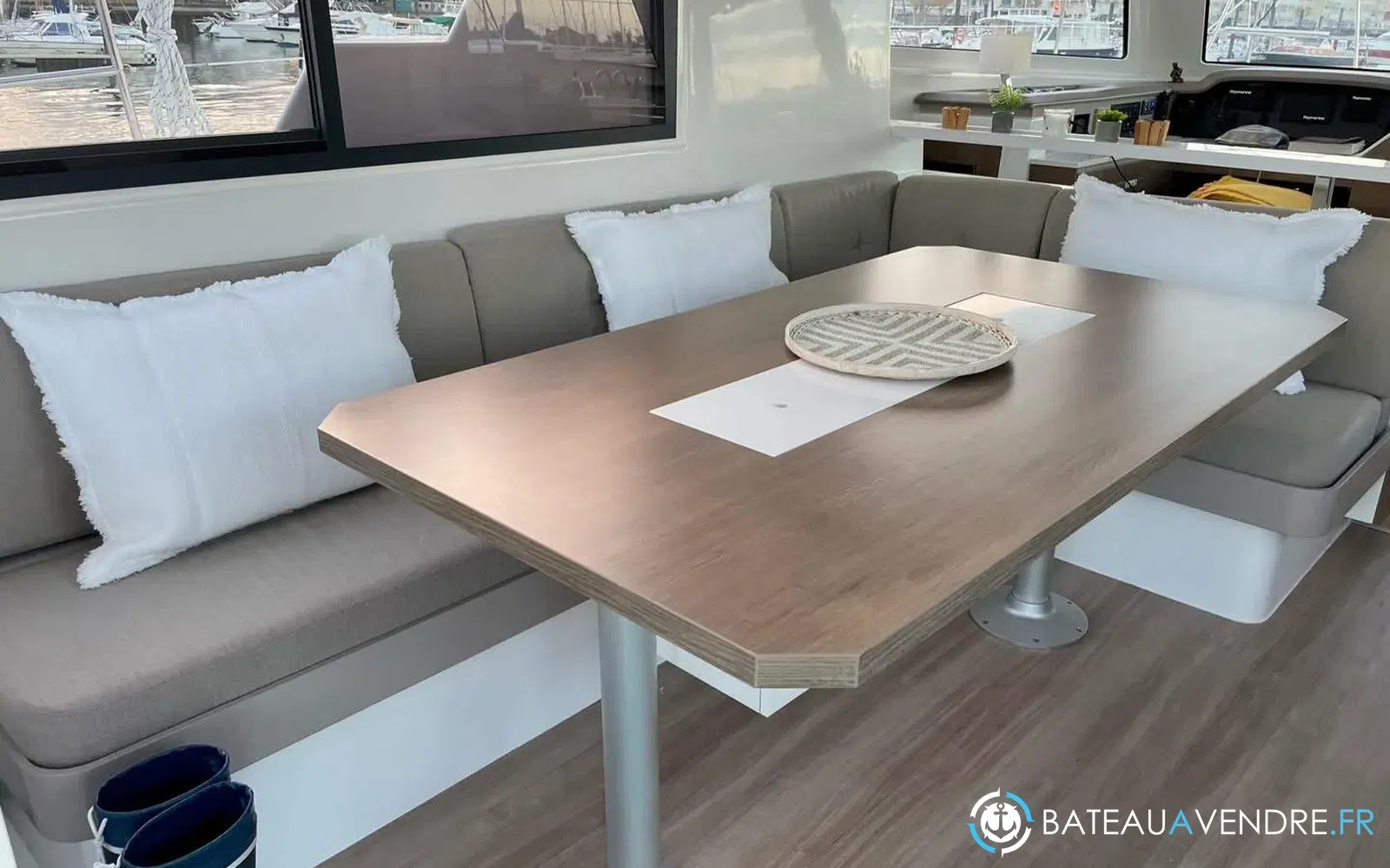 slider 13 Bali Catamarans Catspace 40