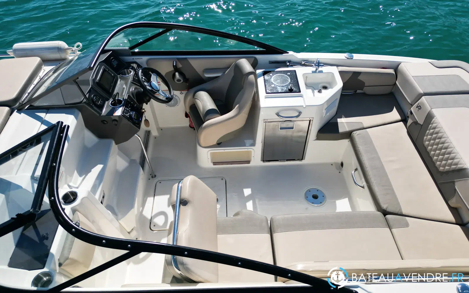 slider 11 Bayliner VR6 Cuddy
