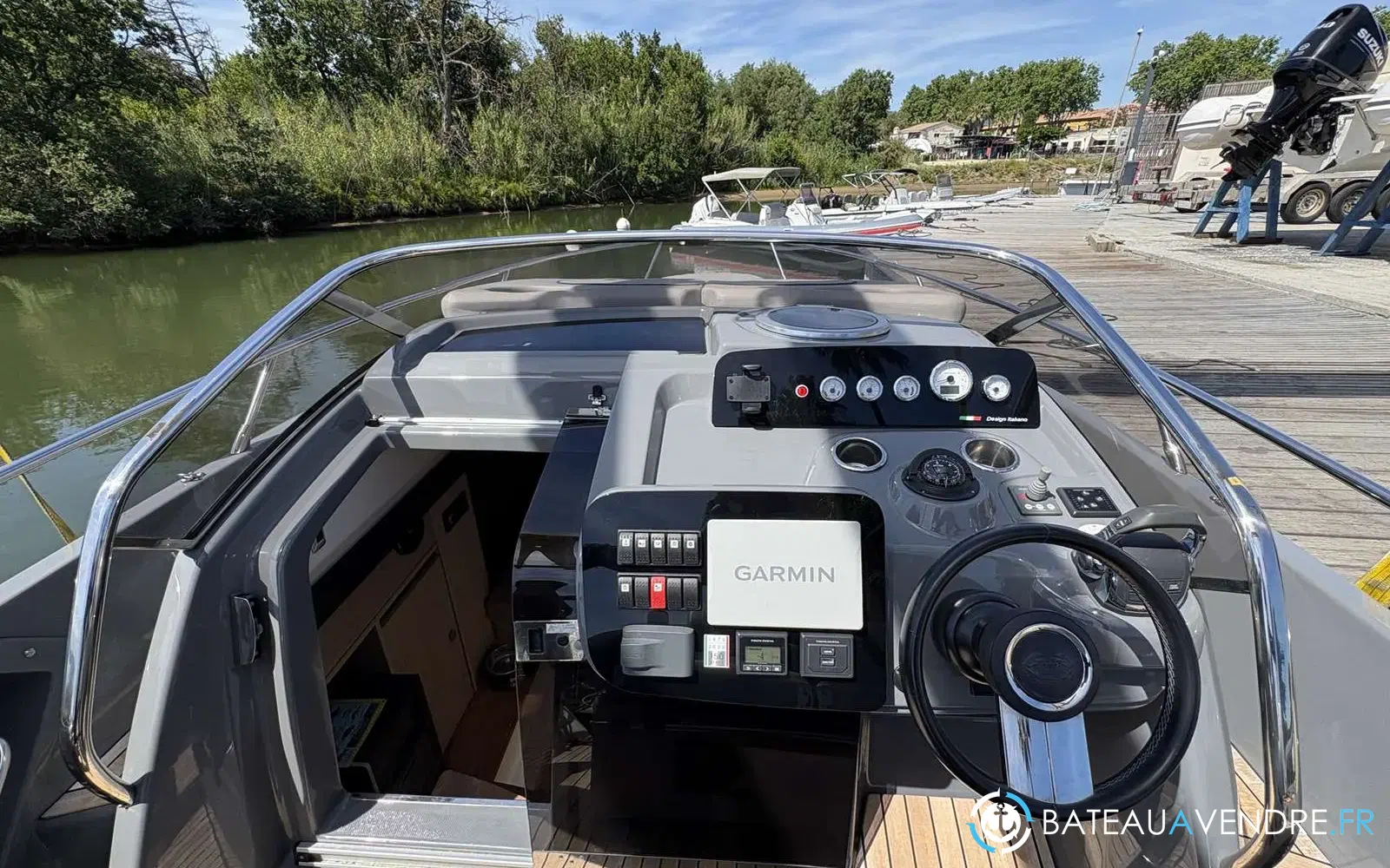 slider 3 Cranchi Endurance 30