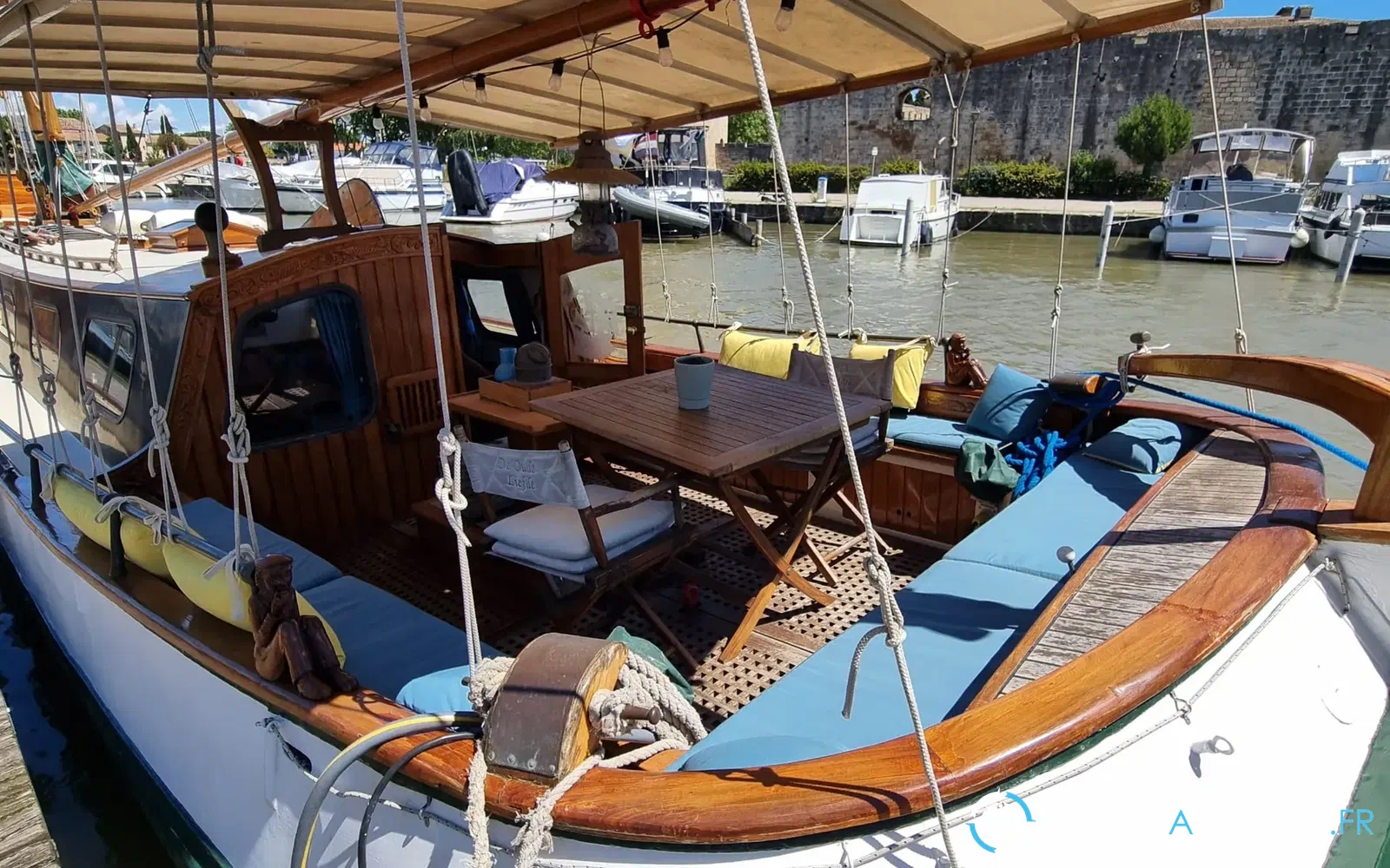 slider 29 Tjalk Van Der Werf