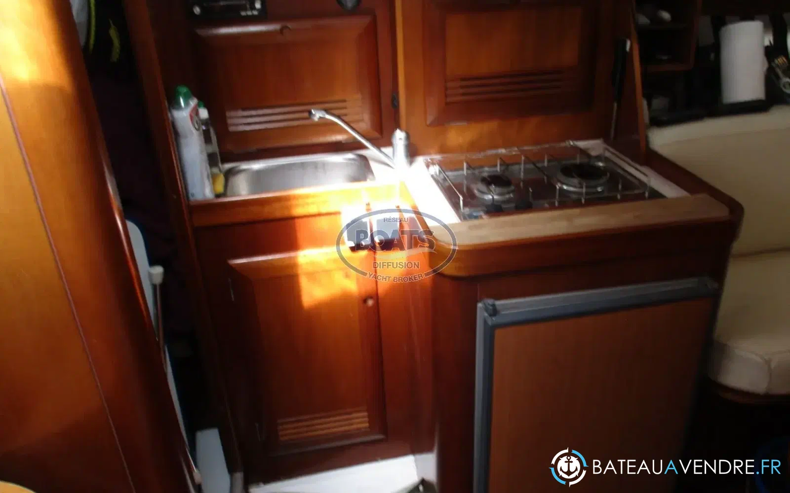 slider 8 Beneteau Ombrine 800 WA