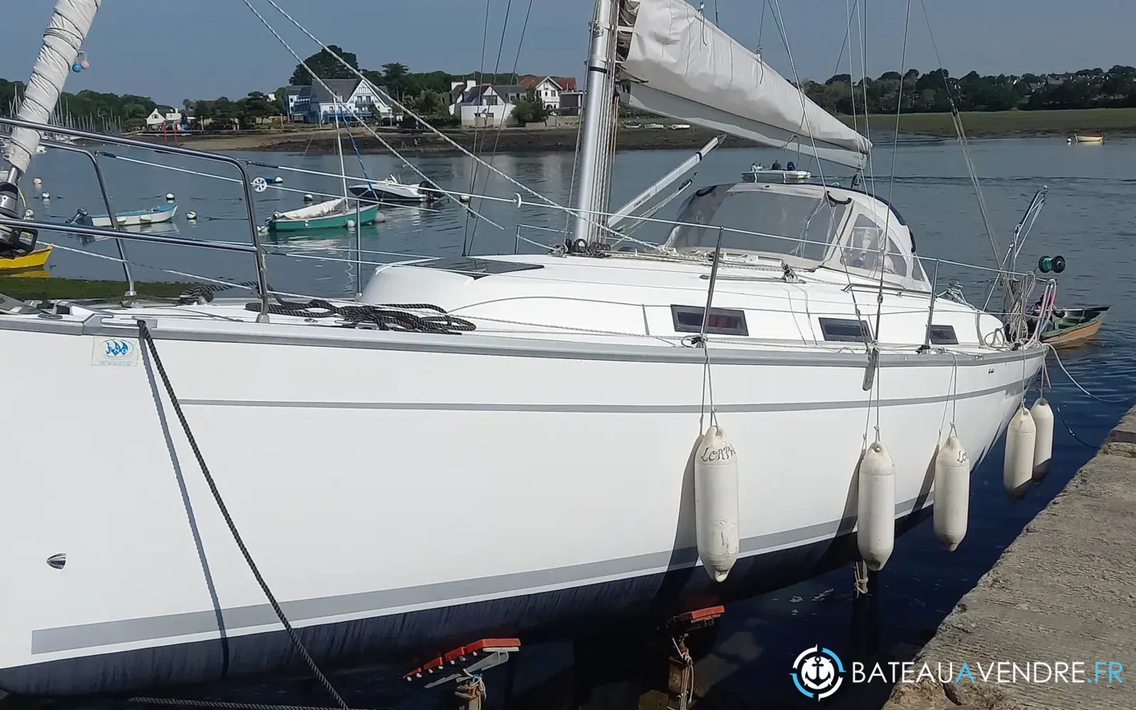slider 7 Bavaria 32 Cruiser