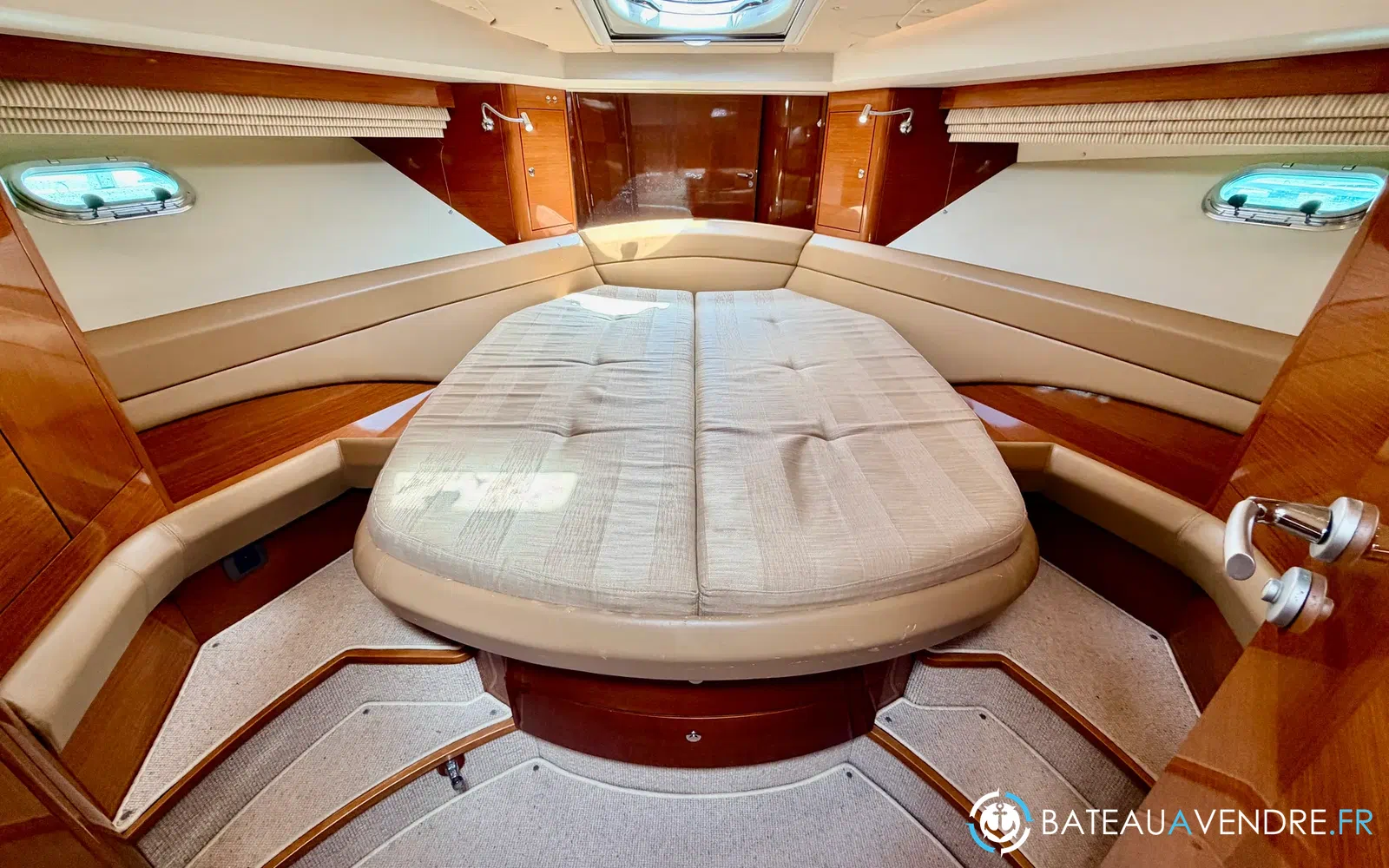 slider 33 Jeanneau Prestige 50 Fly