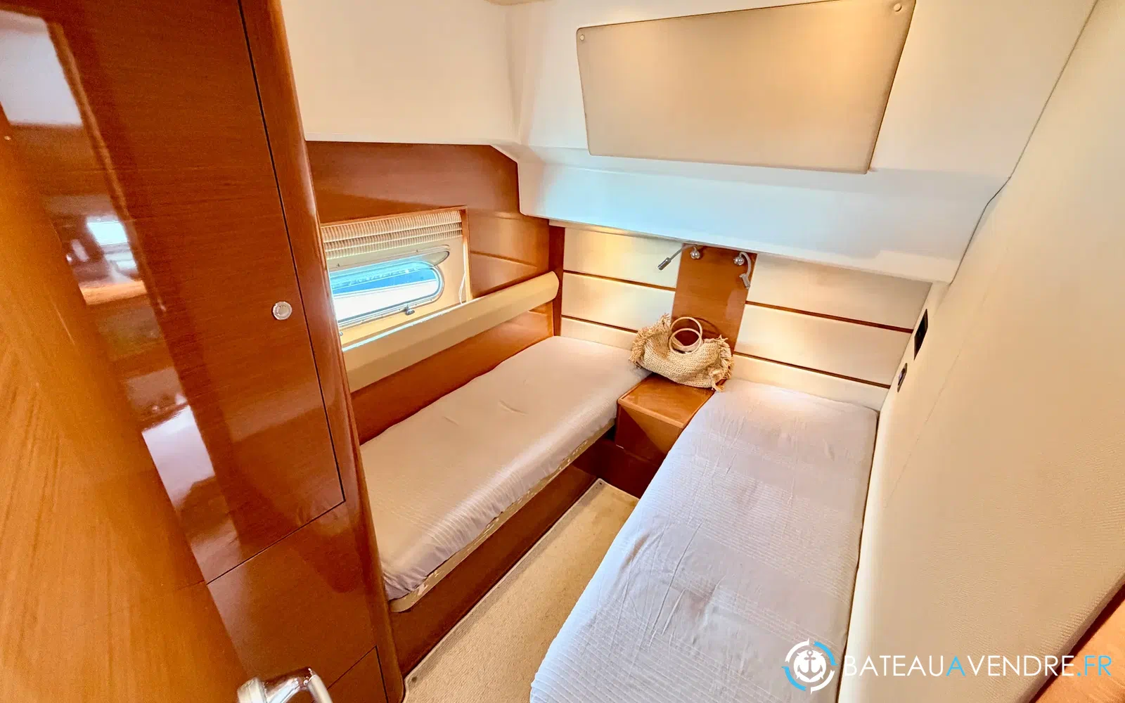 slider 40 Jeanneau Prestige 50 Fly