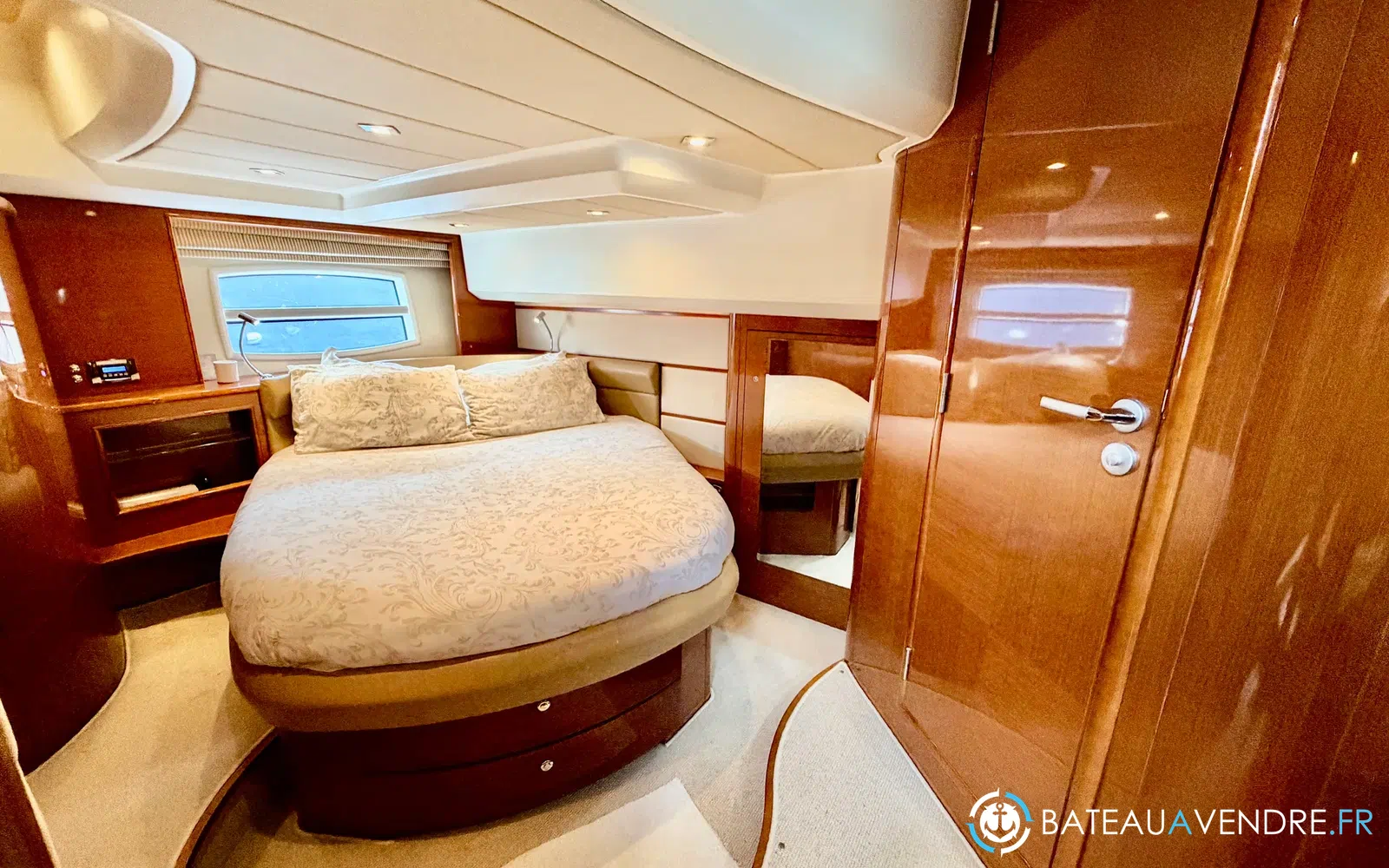 slider 34 Jeanneau Prestige 50 Fly