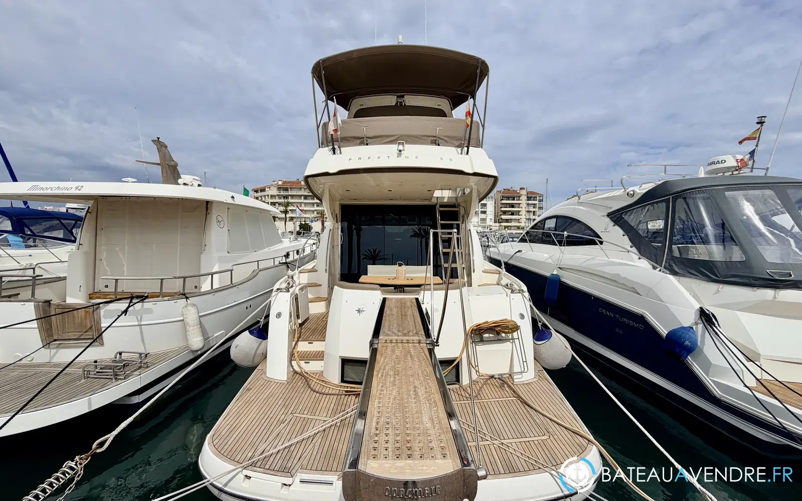 slider 4 Jeanneau Prestige 50 Fly