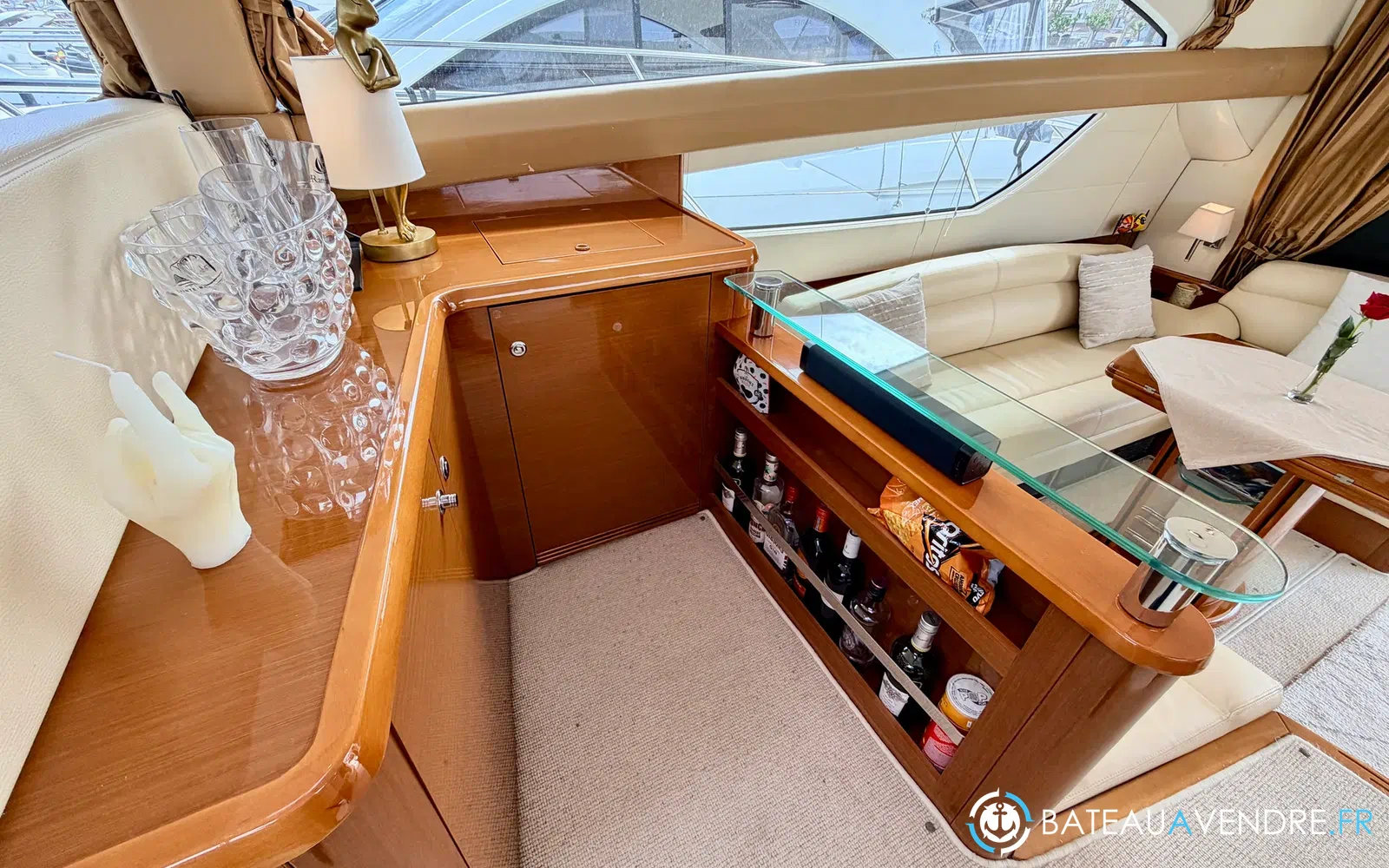 slider 26 Jeanneau Prestige 50 Fly