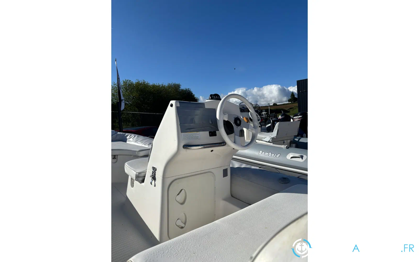 slider 1 Grand GRAND MARINE