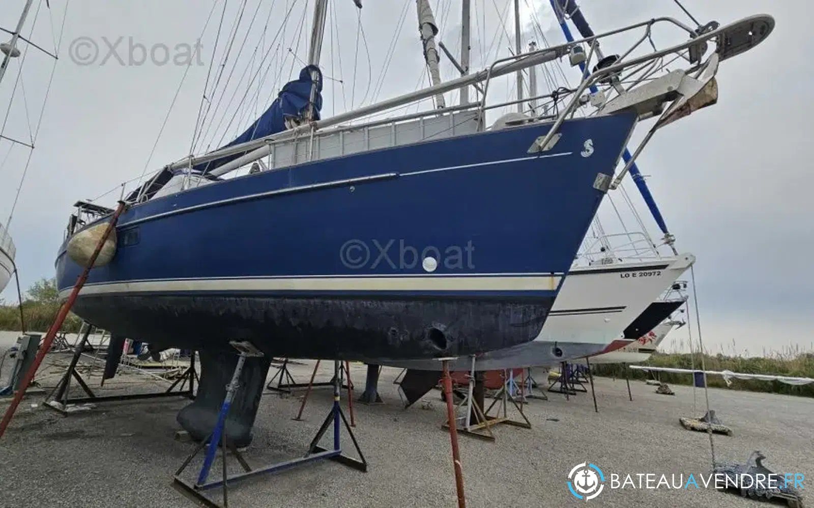 slider 3 Beneteau Oceanis 42 CC