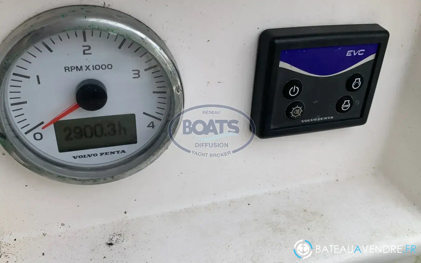 slider 9 RM Yachts Rm 1200