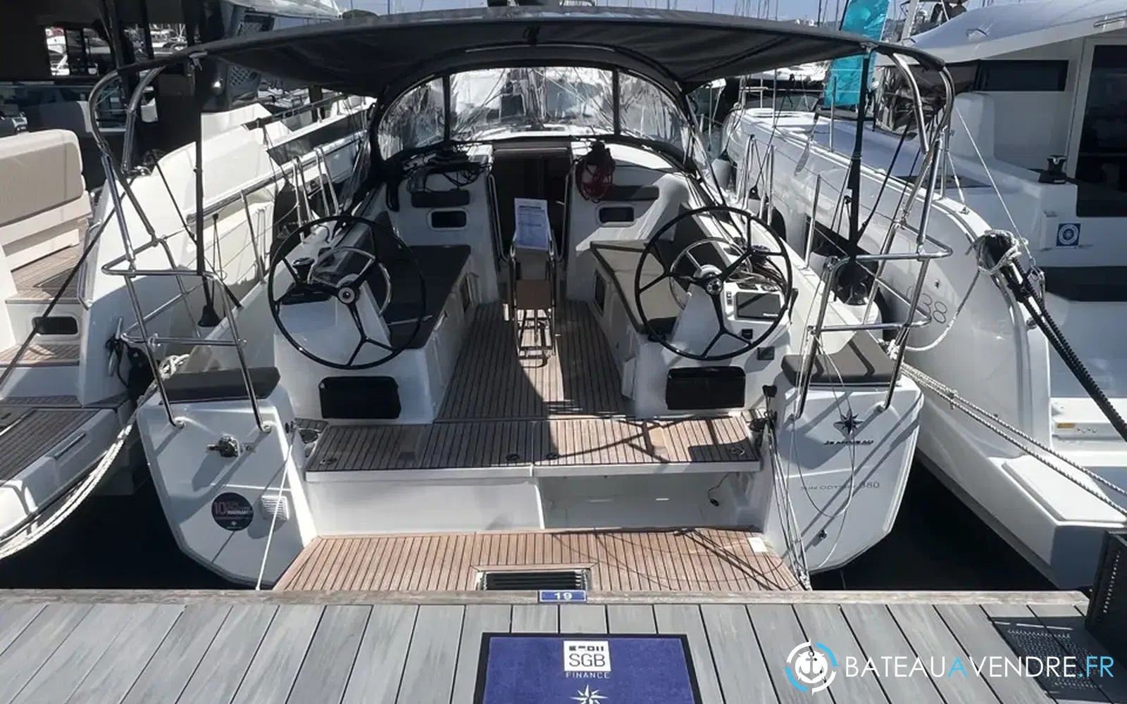 slider 1 Jeanneau Sun Odyssey 380