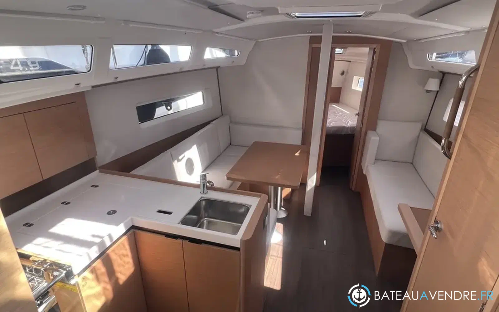 slider 6 Jeanneau Sun Odyssey 380