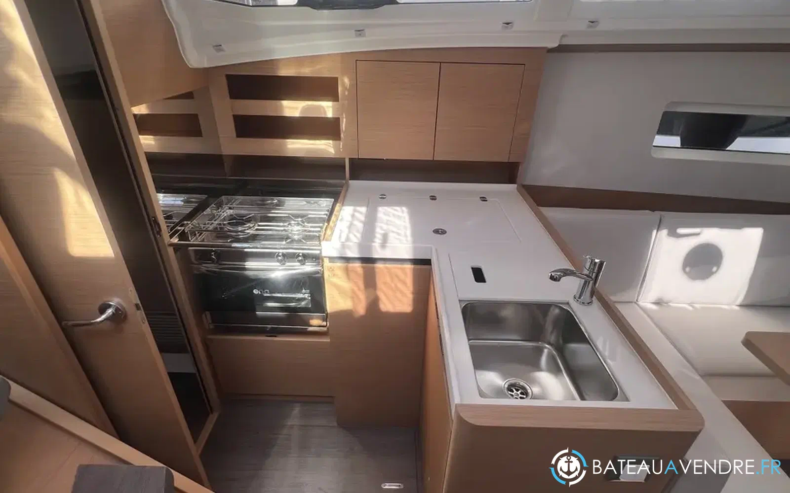 slider 7 Jeanneau Sun Odyssey 380