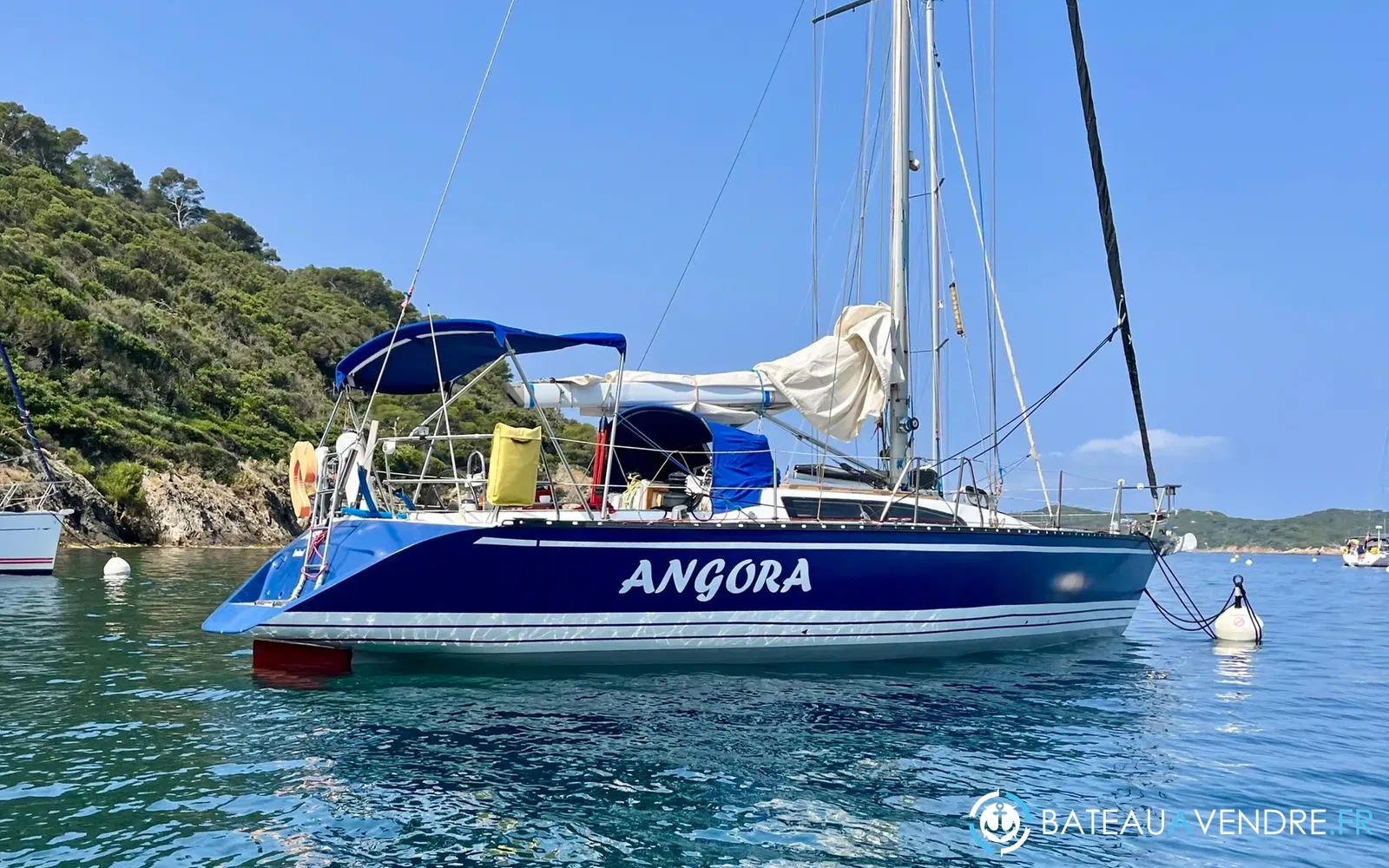 slider 1 X-Yachts X-402