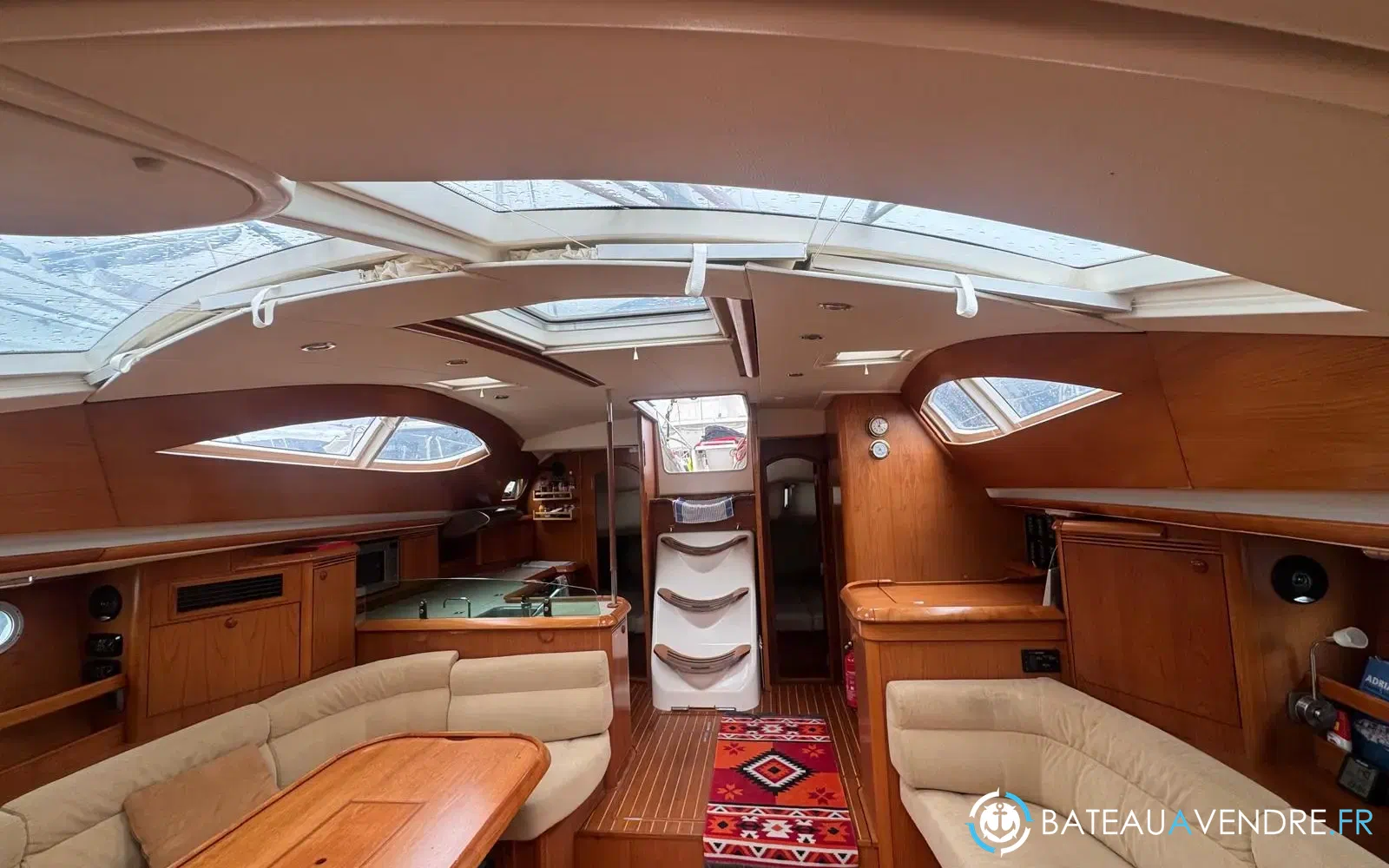 slider 1 Jeanneau Sun Odyssey 49 DS