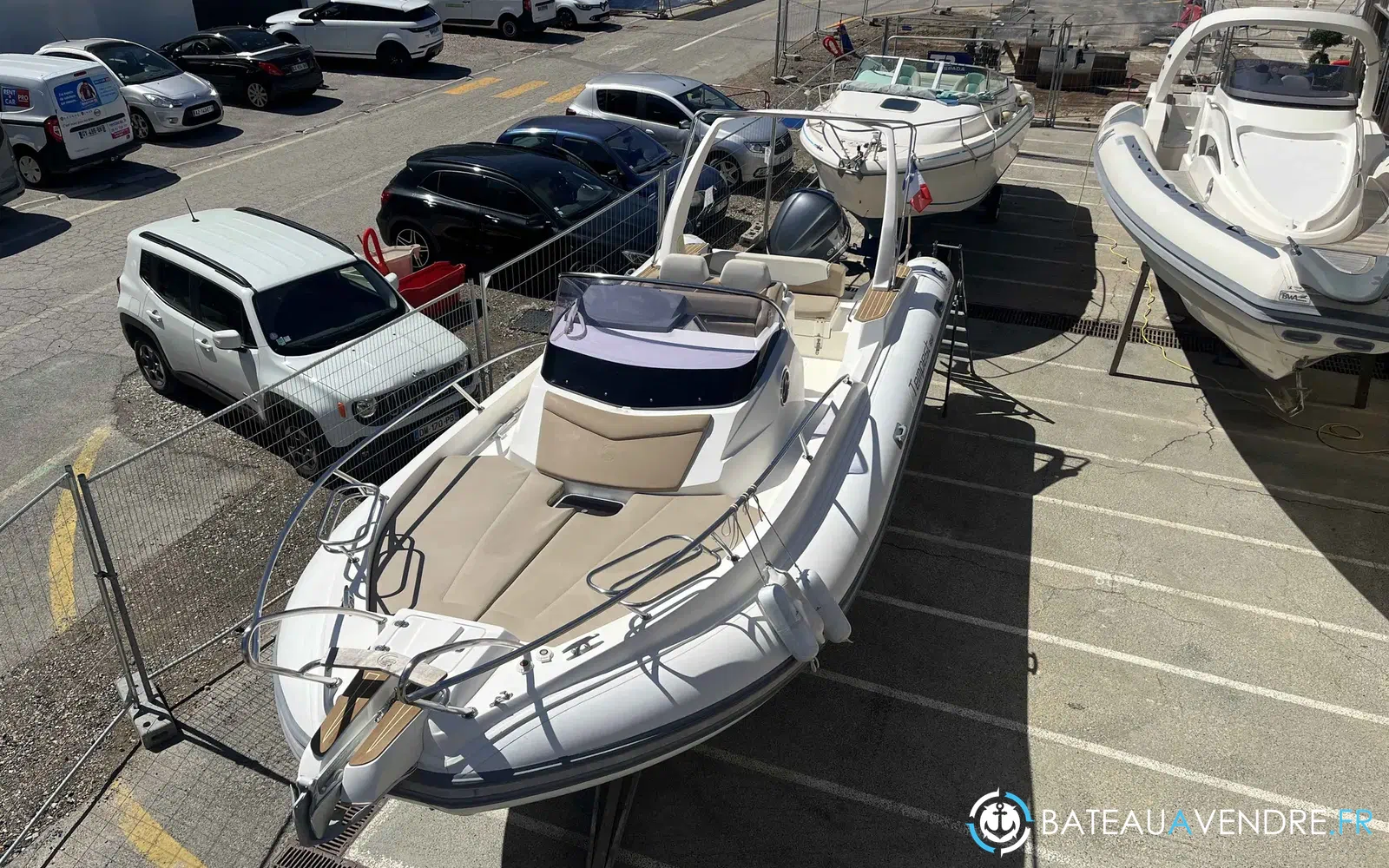 slider 1 Capelli Tempest 850 WA