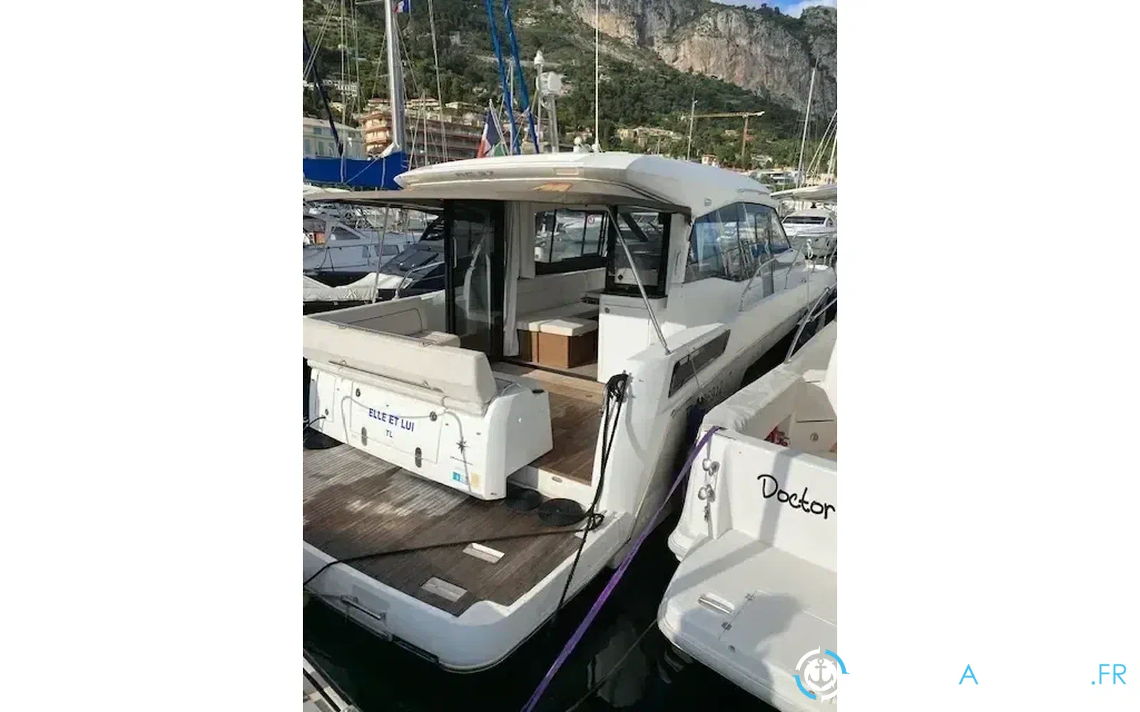slider 0 Jeanneau NC 37