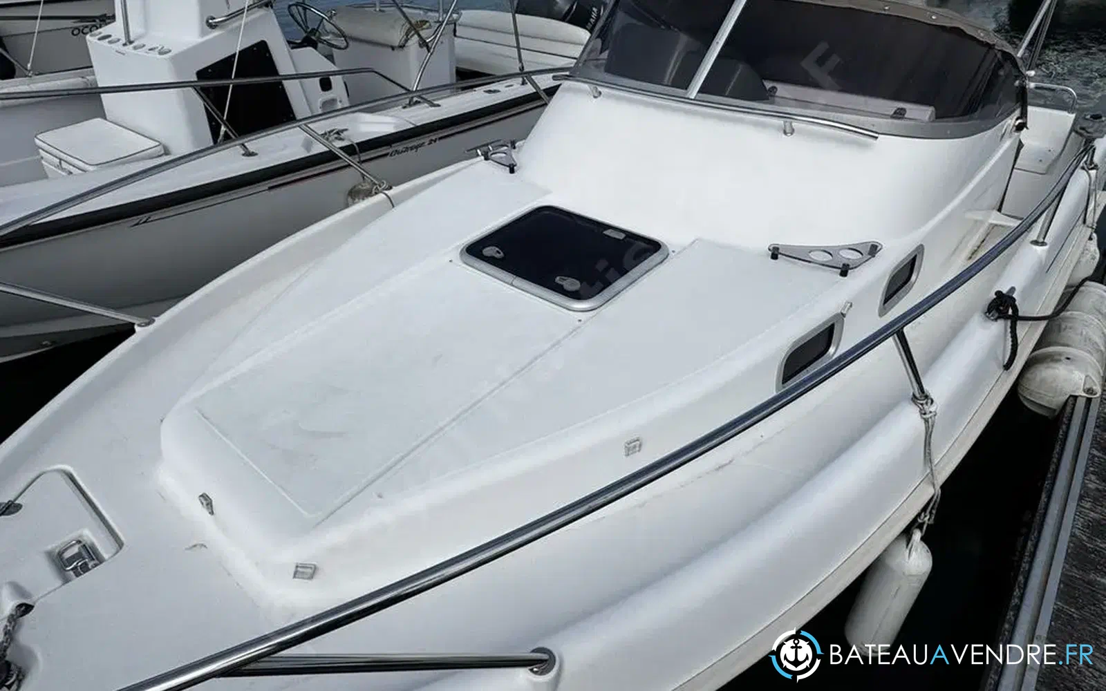 slider 2 B2 Marine Cap Ferret 752 Cruiser