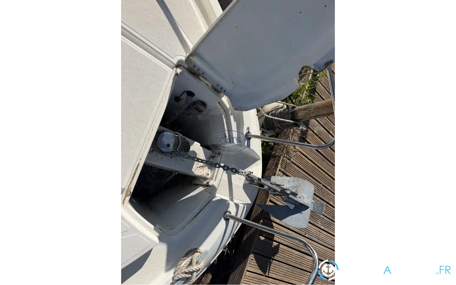 slider 10 Beneteau Antares 7