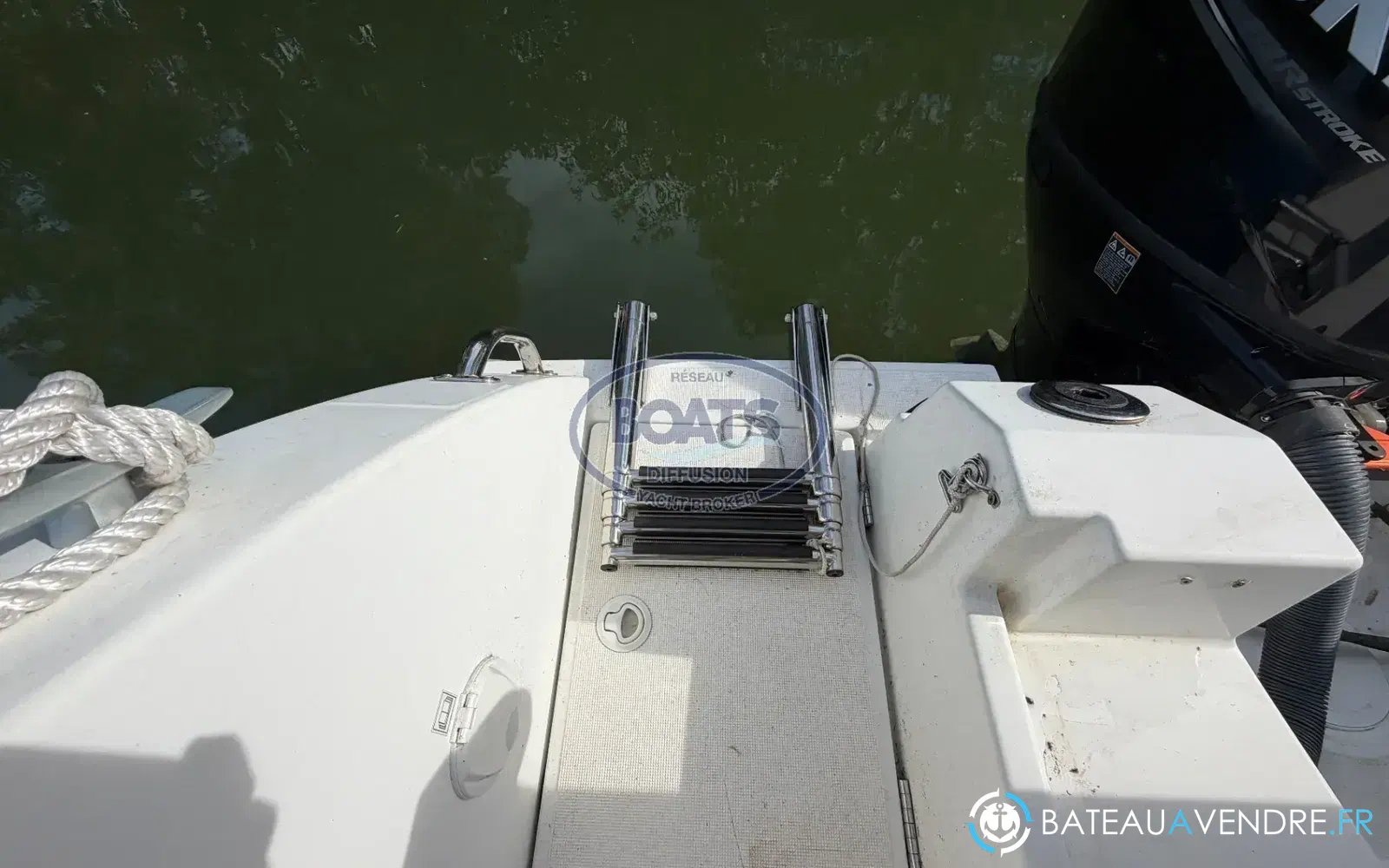 slider 12 Beneteau Antares 7
