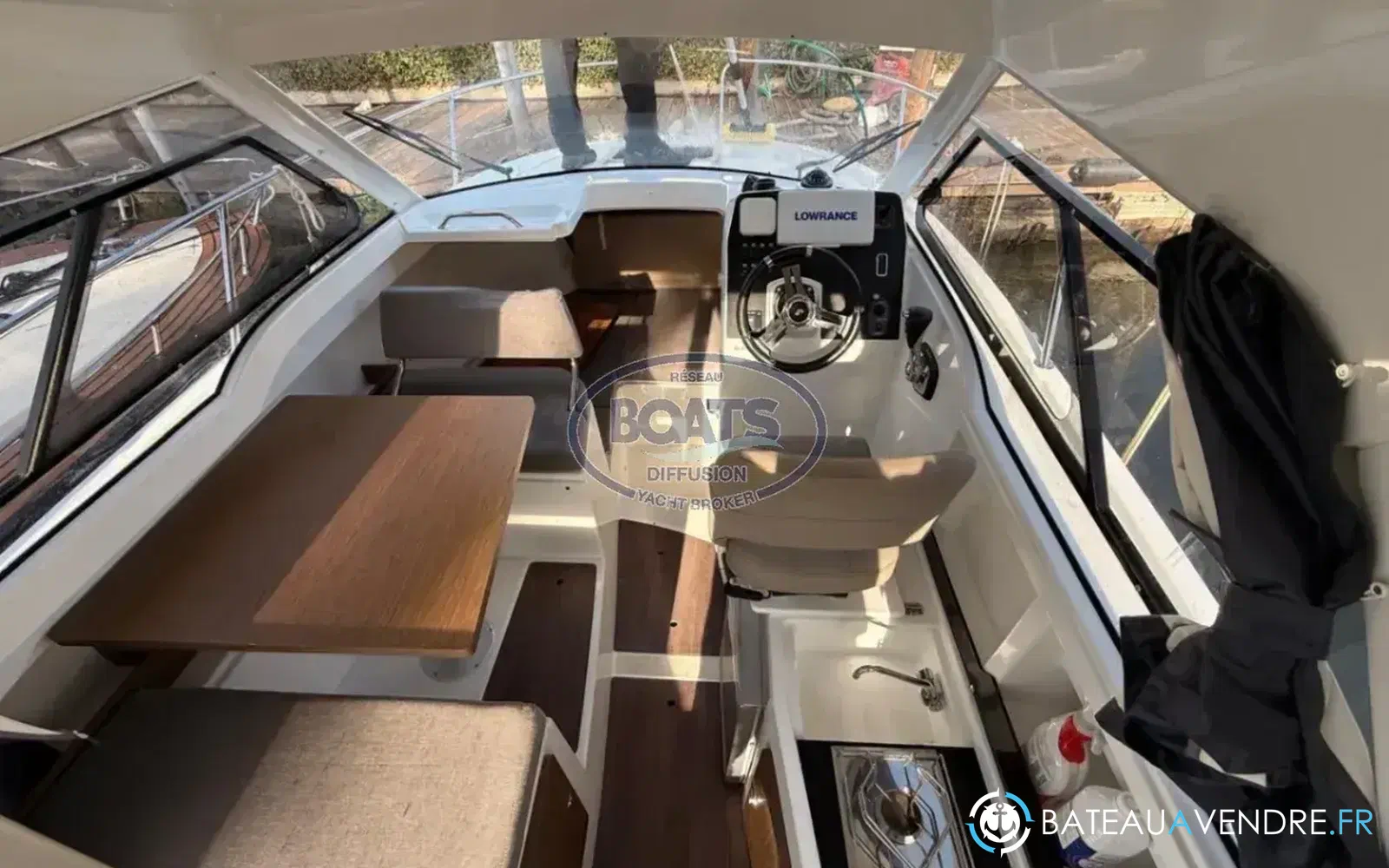 slider 4 Beneteau Antares 7