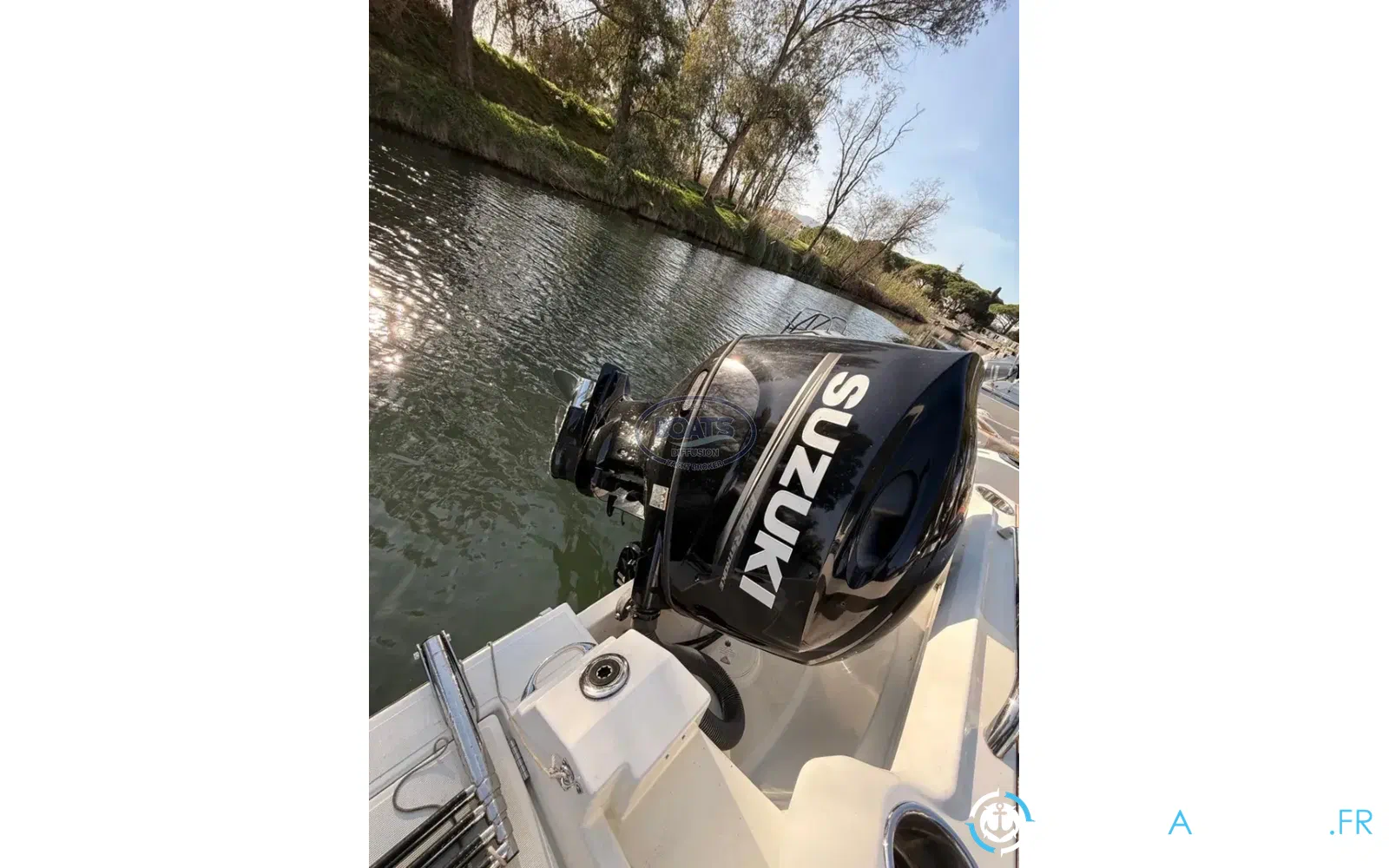 slider 5 Beneteau Antares 7