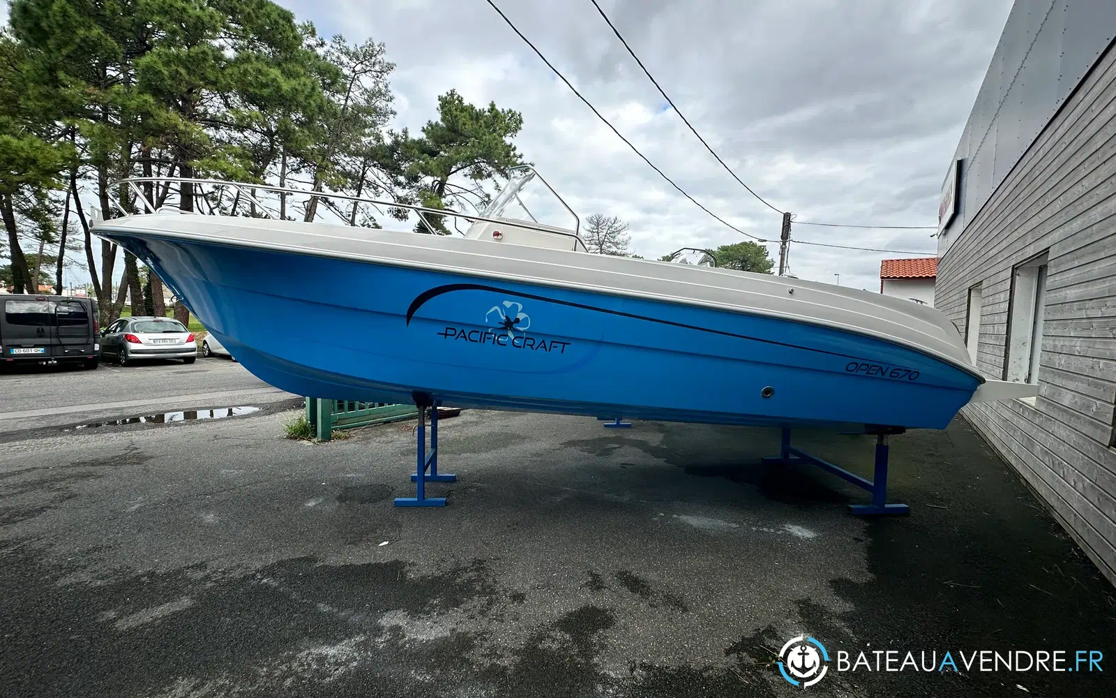 slider 0 Pacific Craft 670 Open Trendy