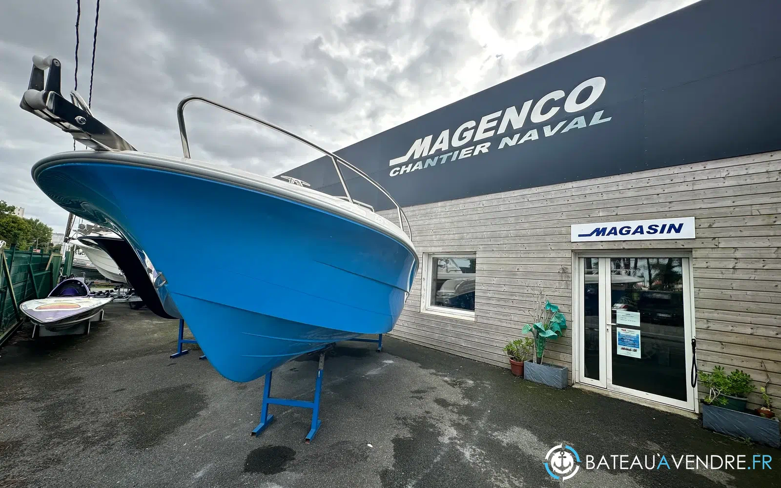 slider 1 Pacific Craft 670 Open Trendy