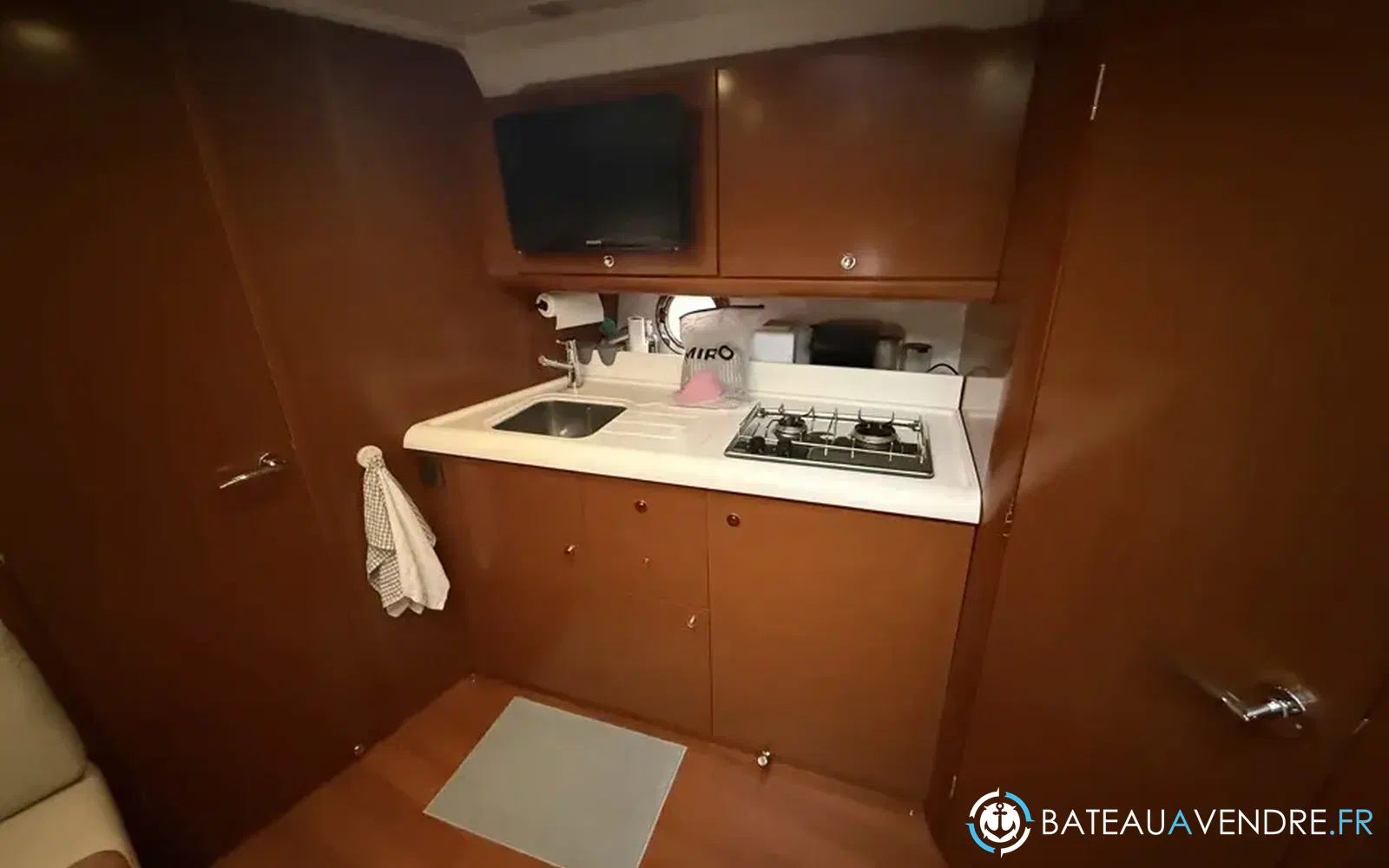 slider 14 Beneteau Gran Turismo 38
