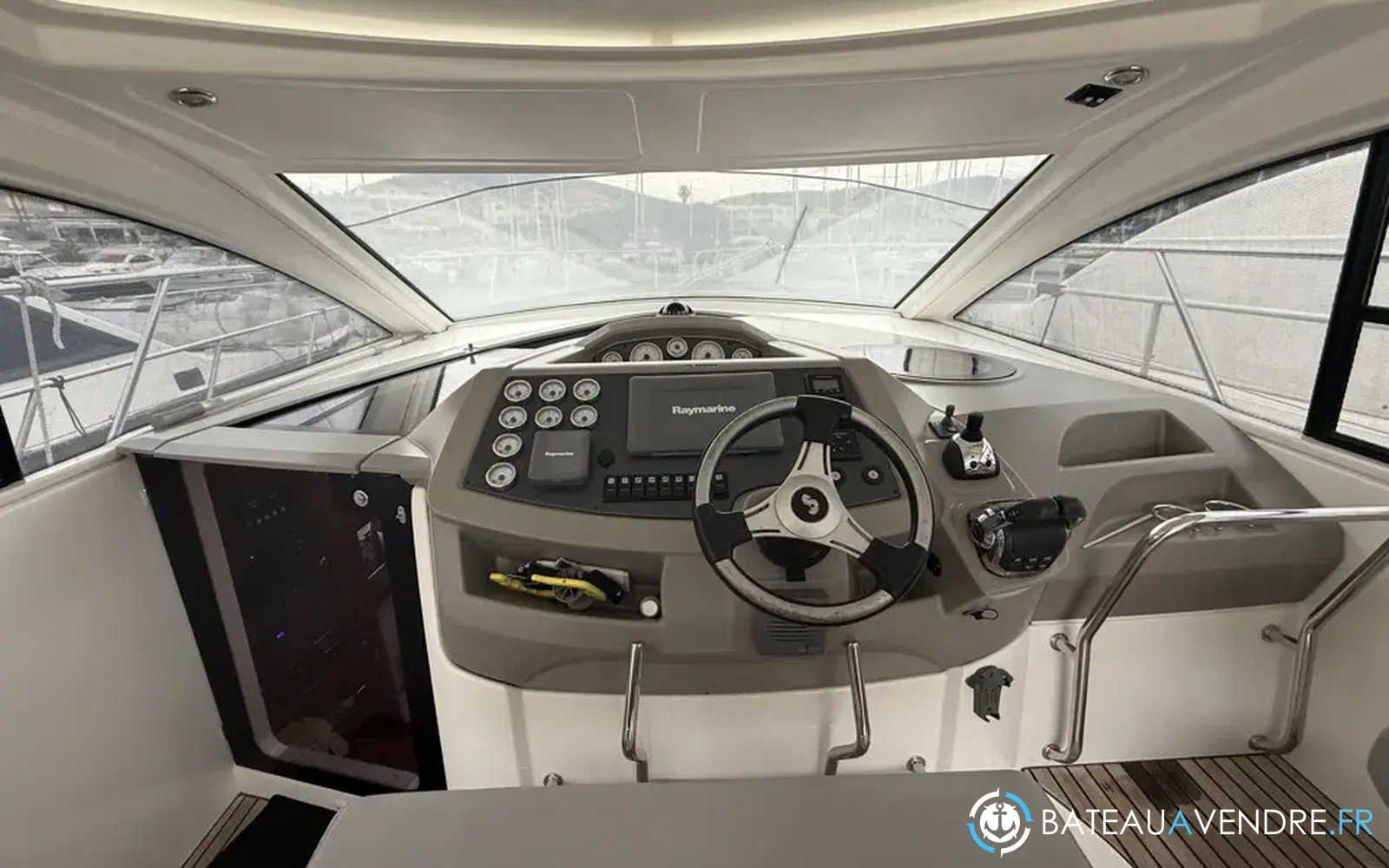 slider 8 Beneteau Gran Turismo 38