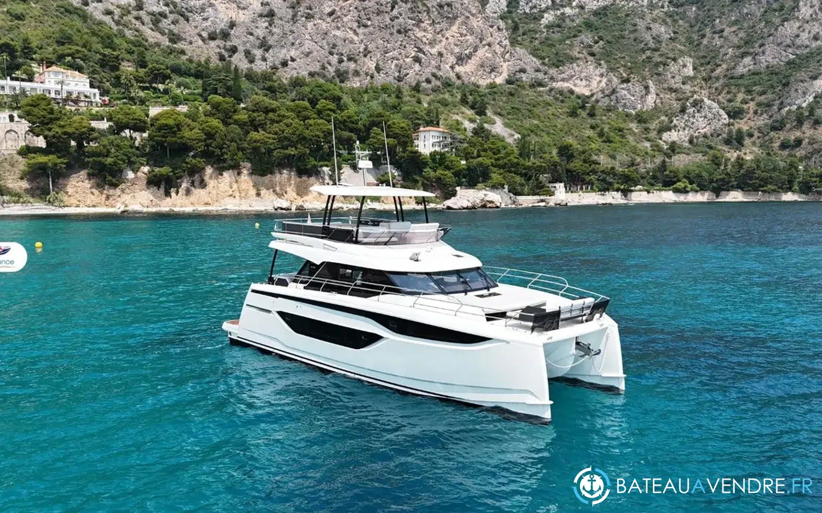 slider 0 Prestige Yachts M48