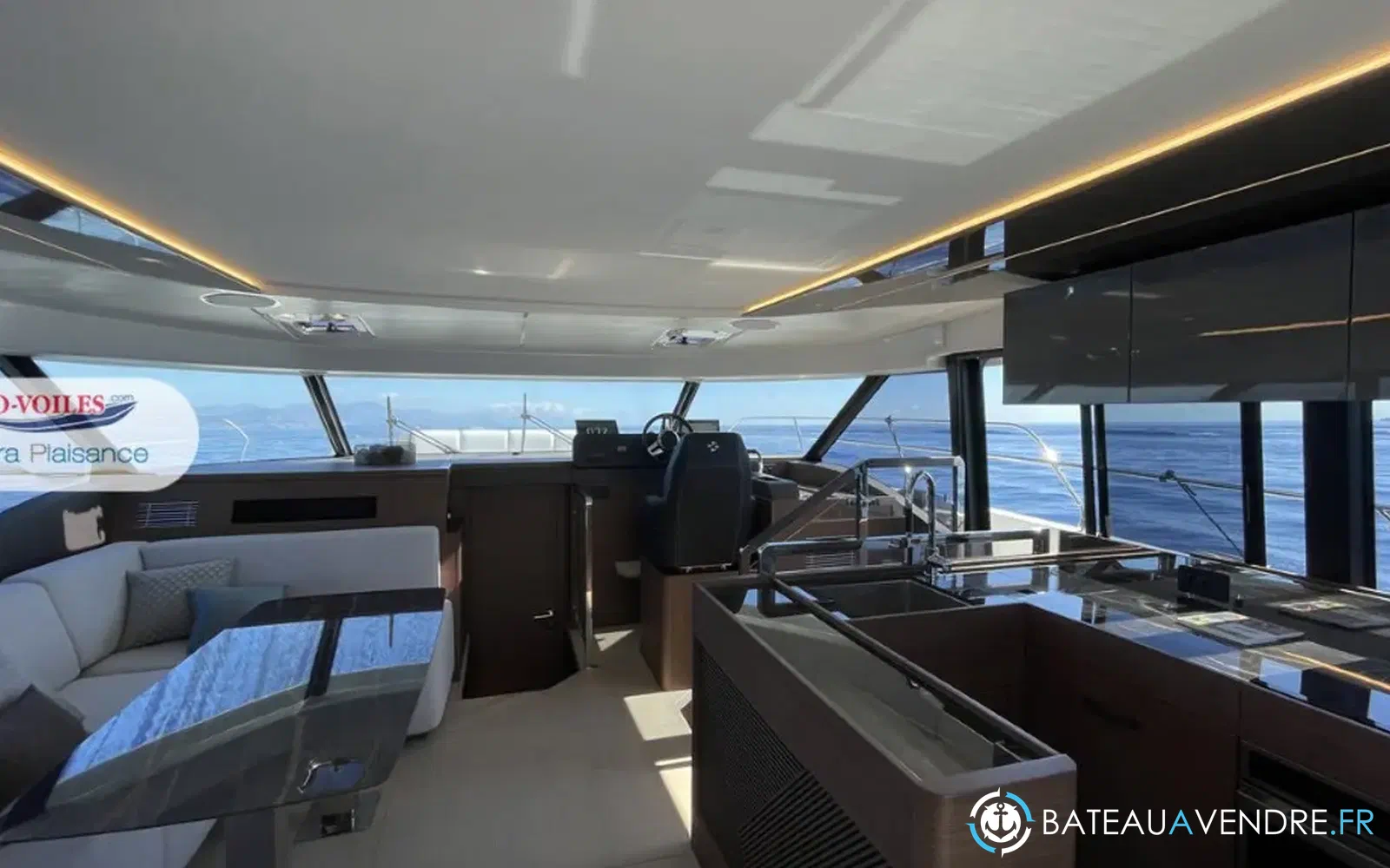 slider 15 Prestige Yachts M48