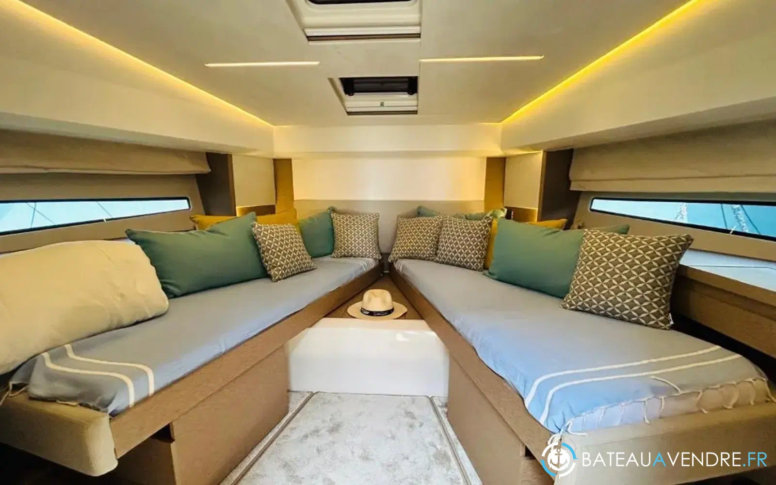 slider 9 Prestige Yachts 460 S