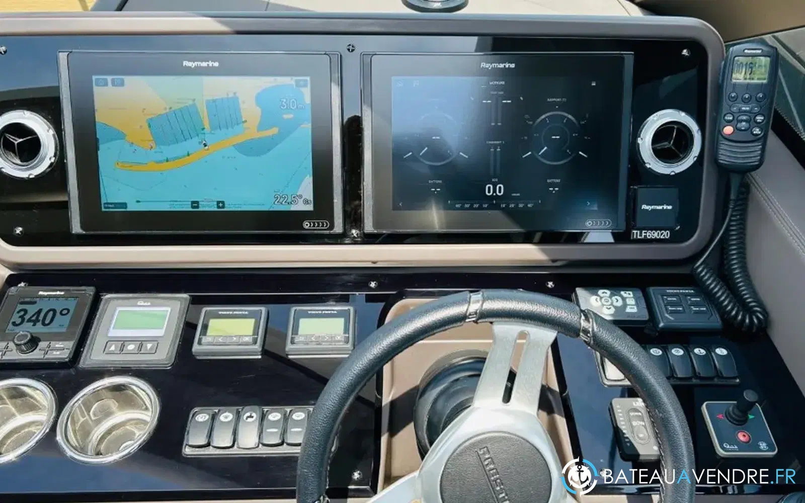 slider 12 Prestige Yachts 460 S