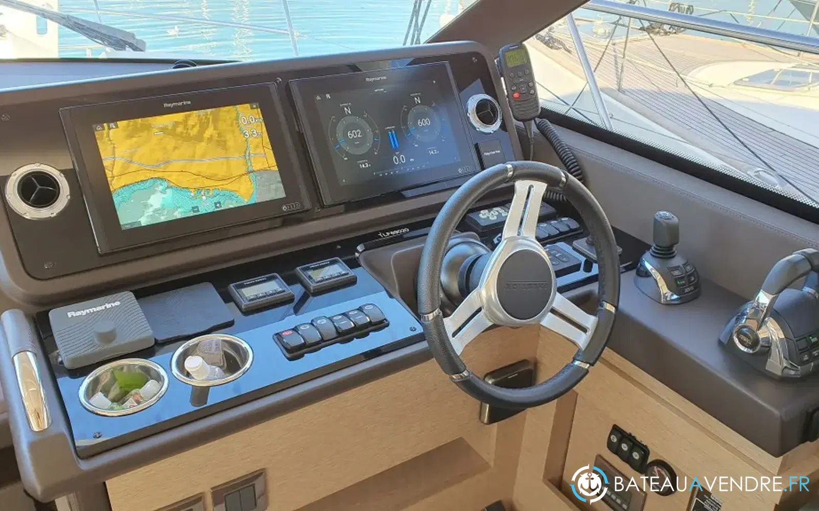 slider 5 Prestige Yachts 460 S