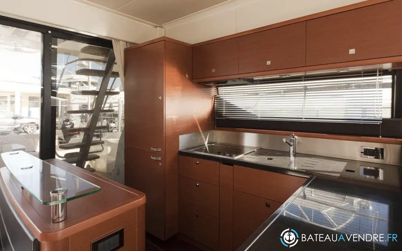 slider 15 Prestige Yachts 620 S
