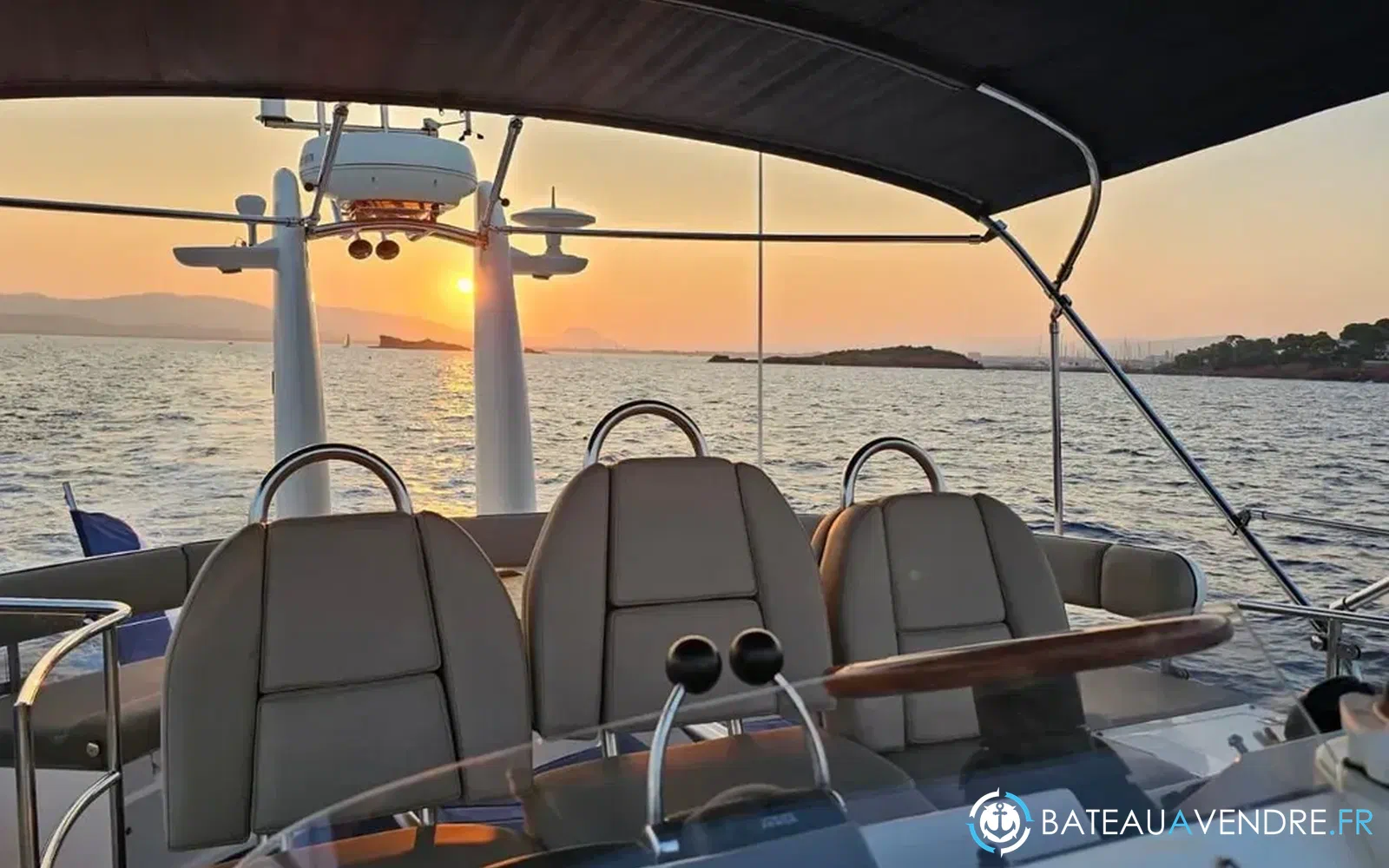 slider 18 Fairline Squadron 52