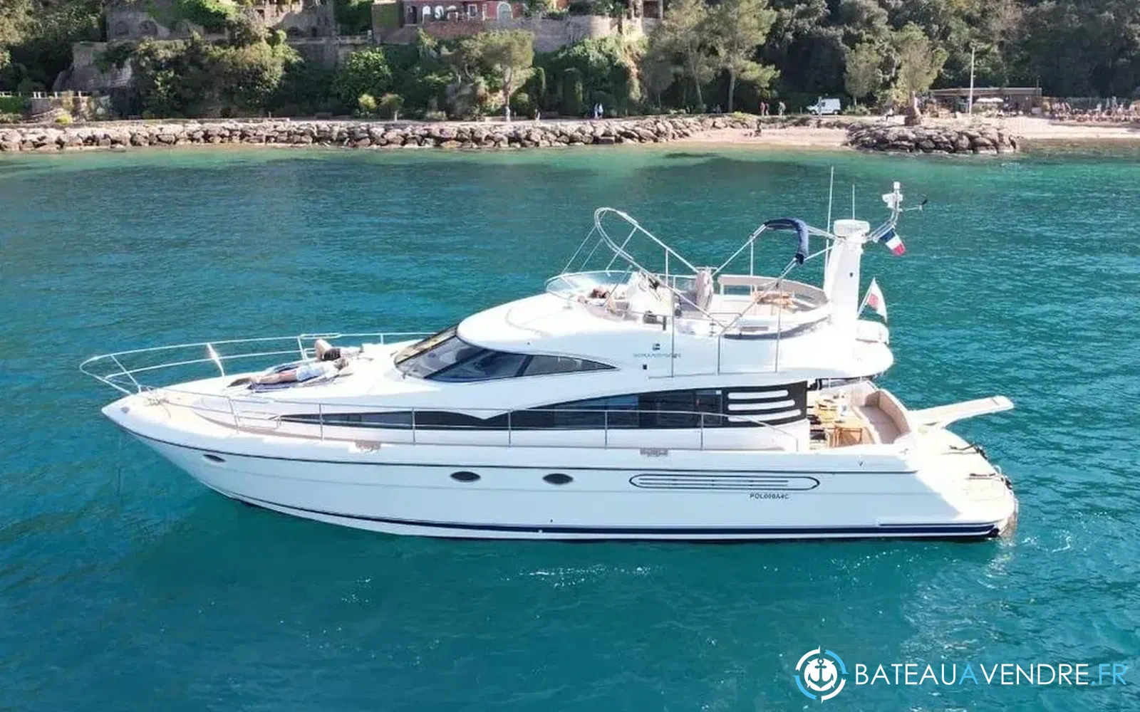 slider 0 Fairline Squadron 52