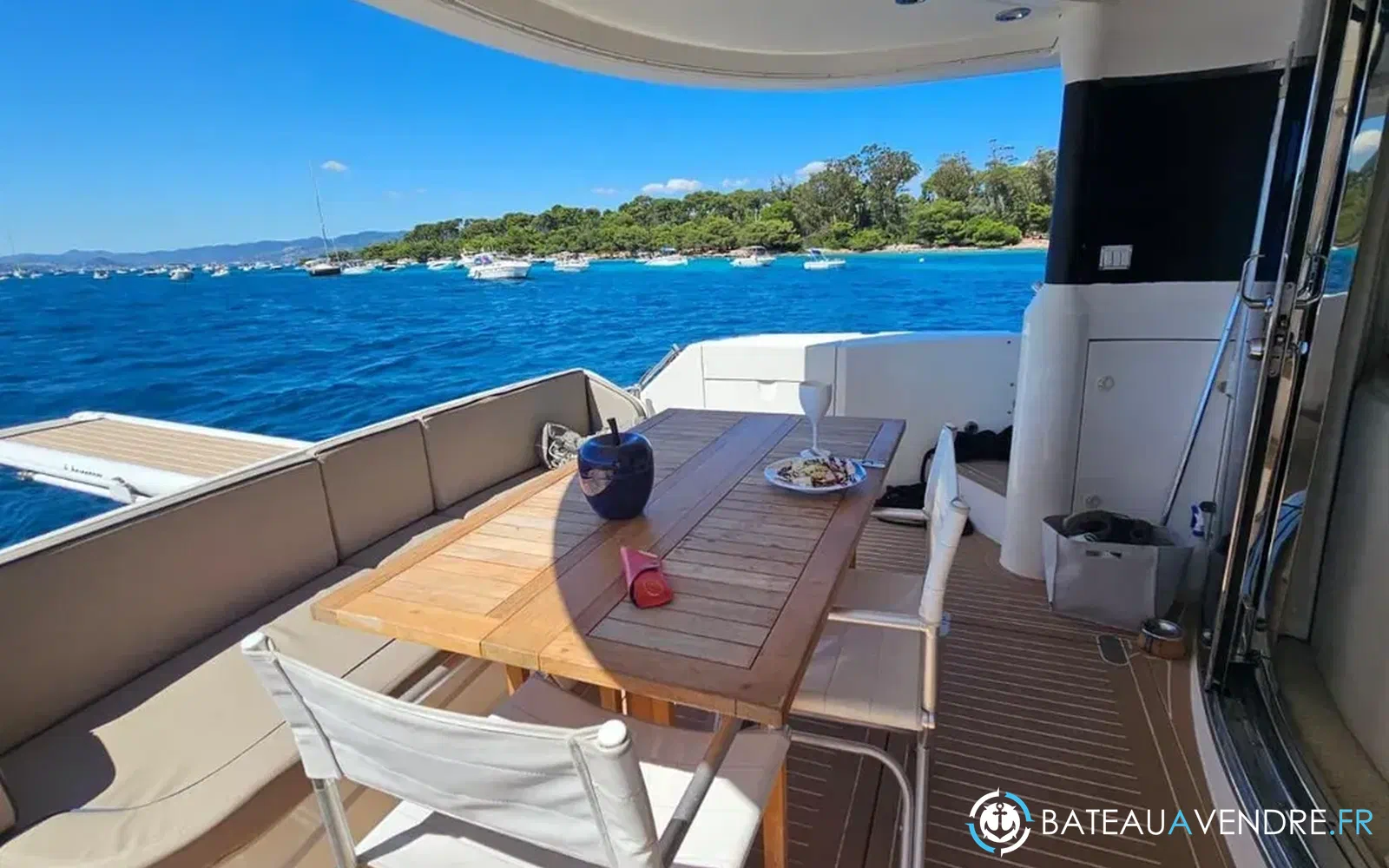 slider 6 Fairline Squadron 52