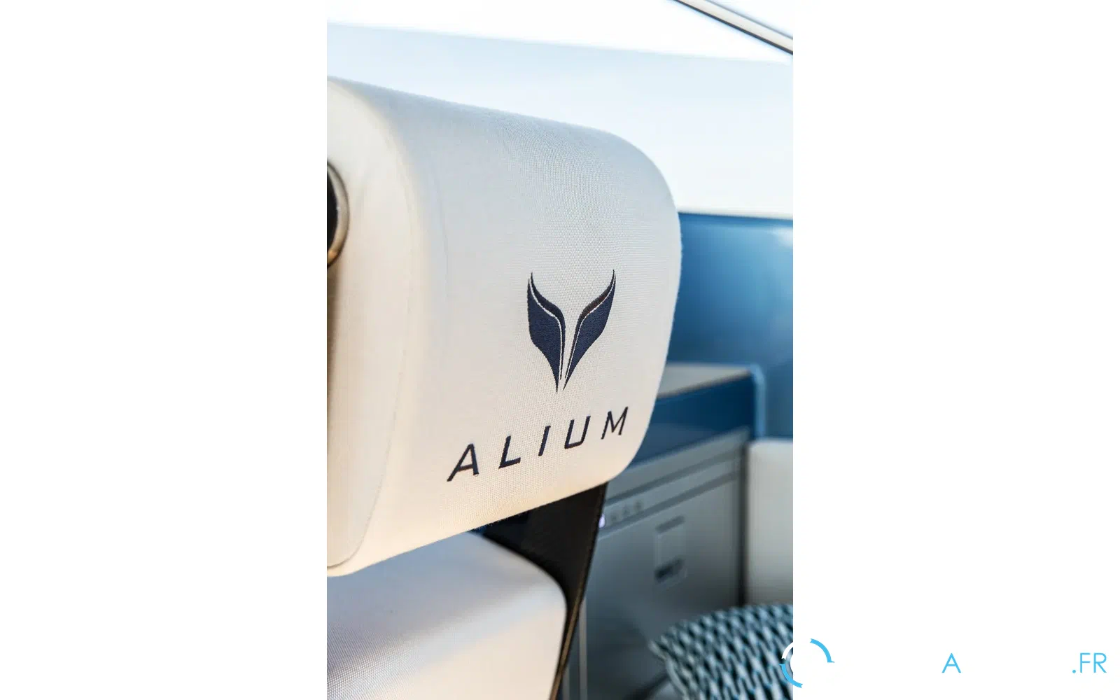 slider 17 Alium Yacht 42' S