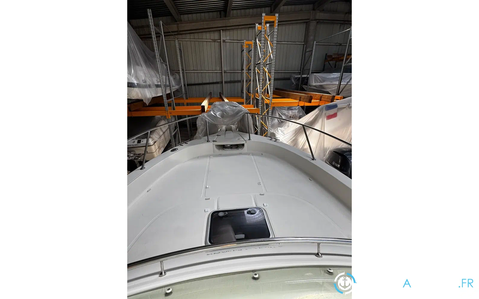 slider 9 Kelt White Shark 268