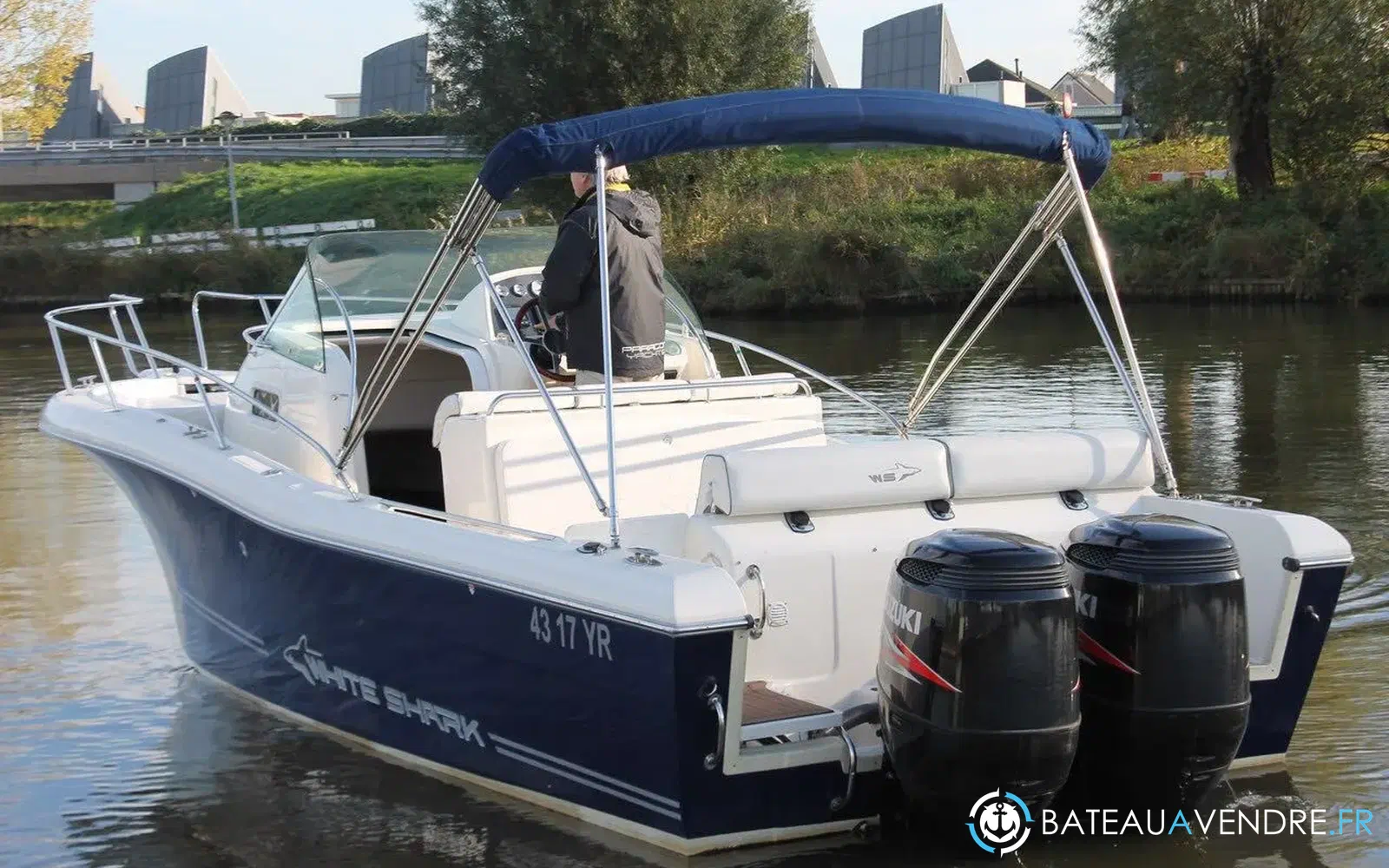 slider 4 Kelt White Shark 268