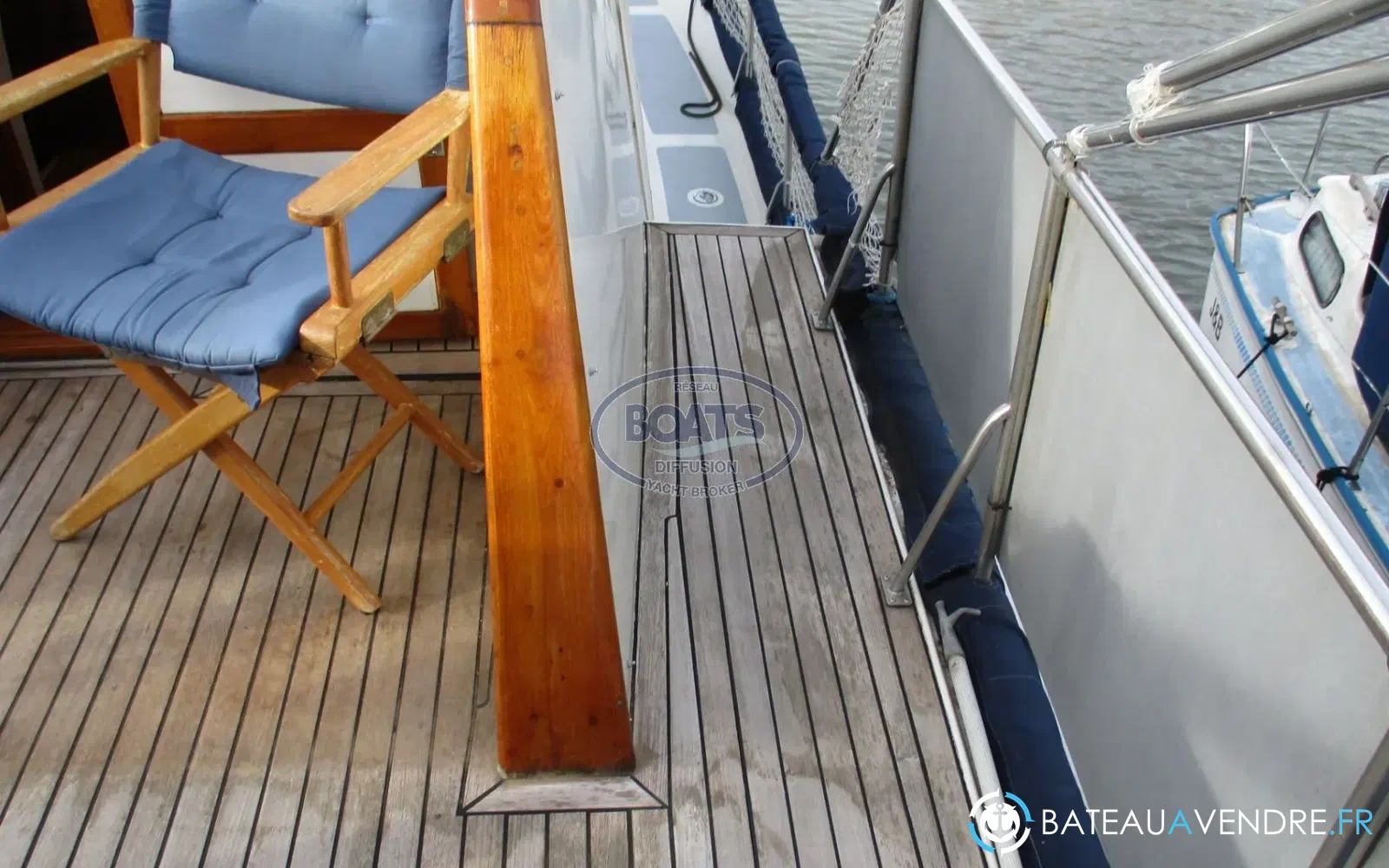 slider 14 Aquila Queen 33