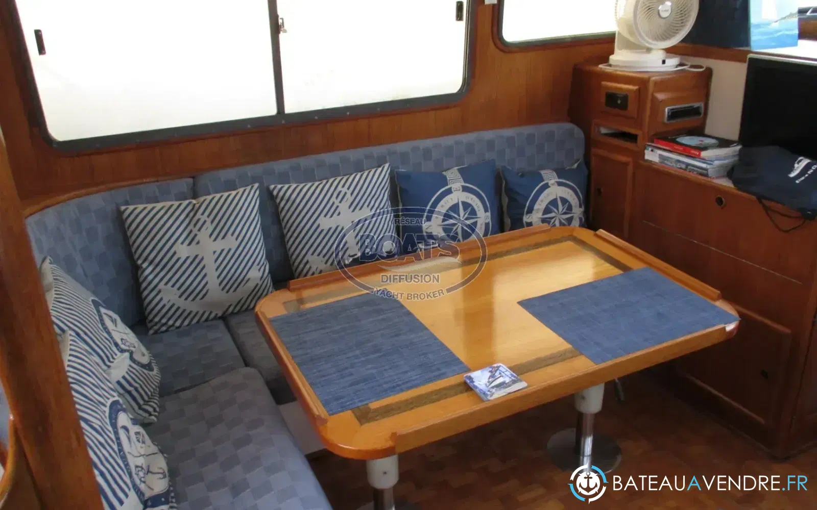slider 7 Aquila Queen 33