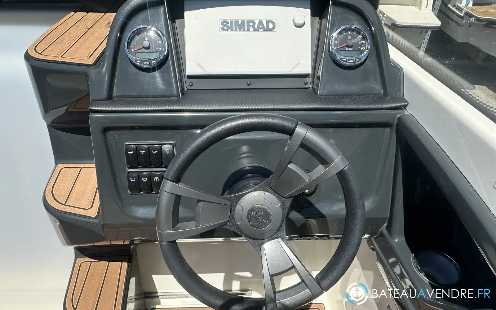 slider 6 Quicksilver Activ 755 Cruiser