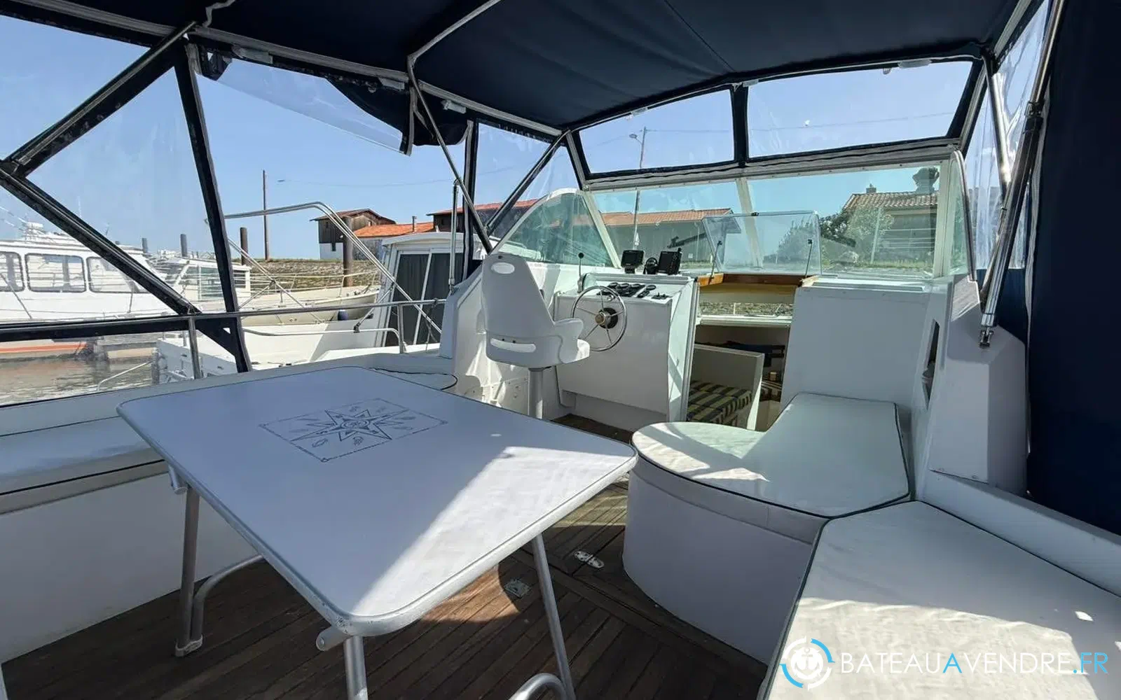 slider 9 Yachting France Arcoa 830